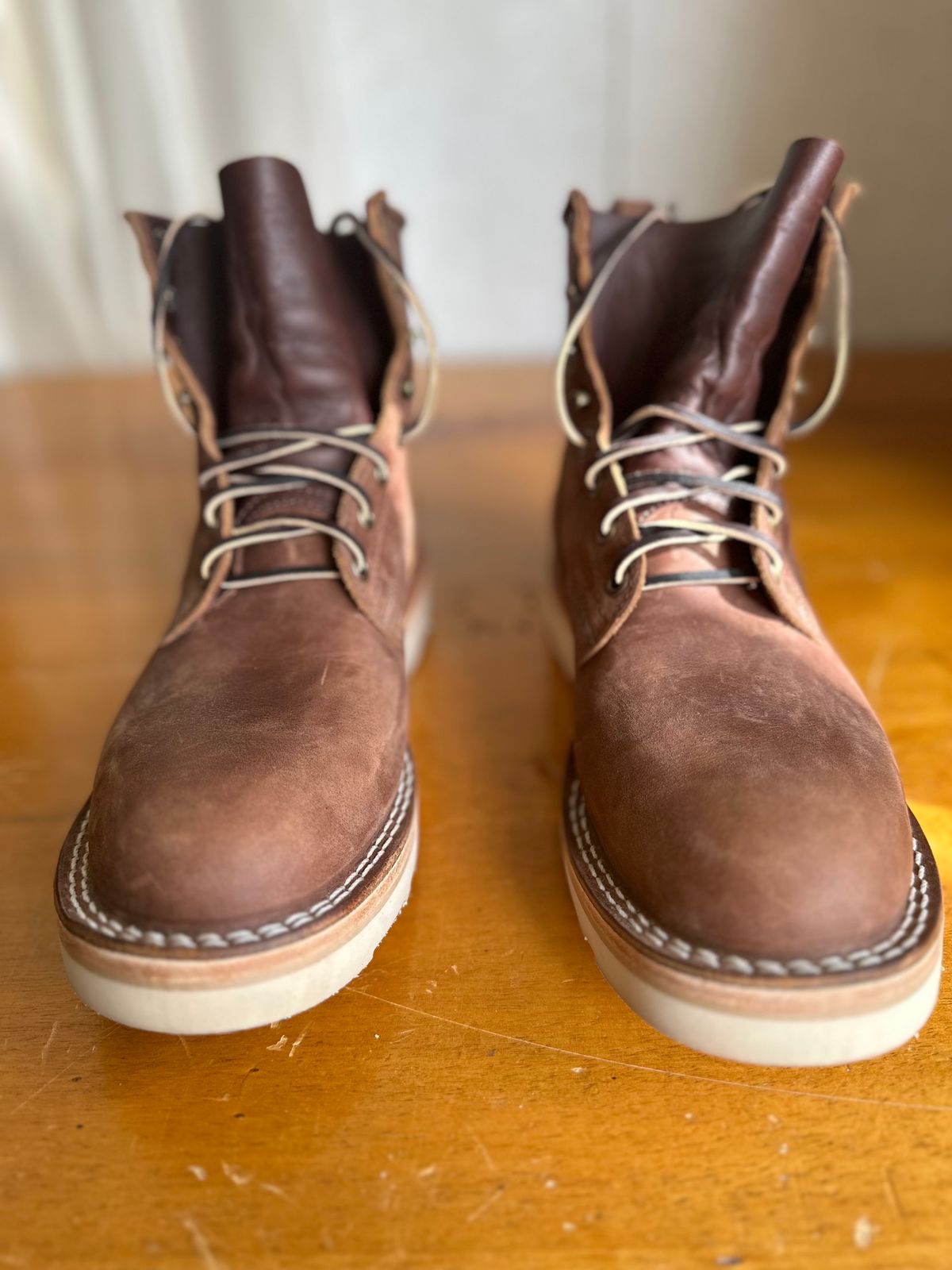 Photo by Hunter_Zenger on October 1, 2023 of the Nicks MTO in Horween Whiskey Predator.