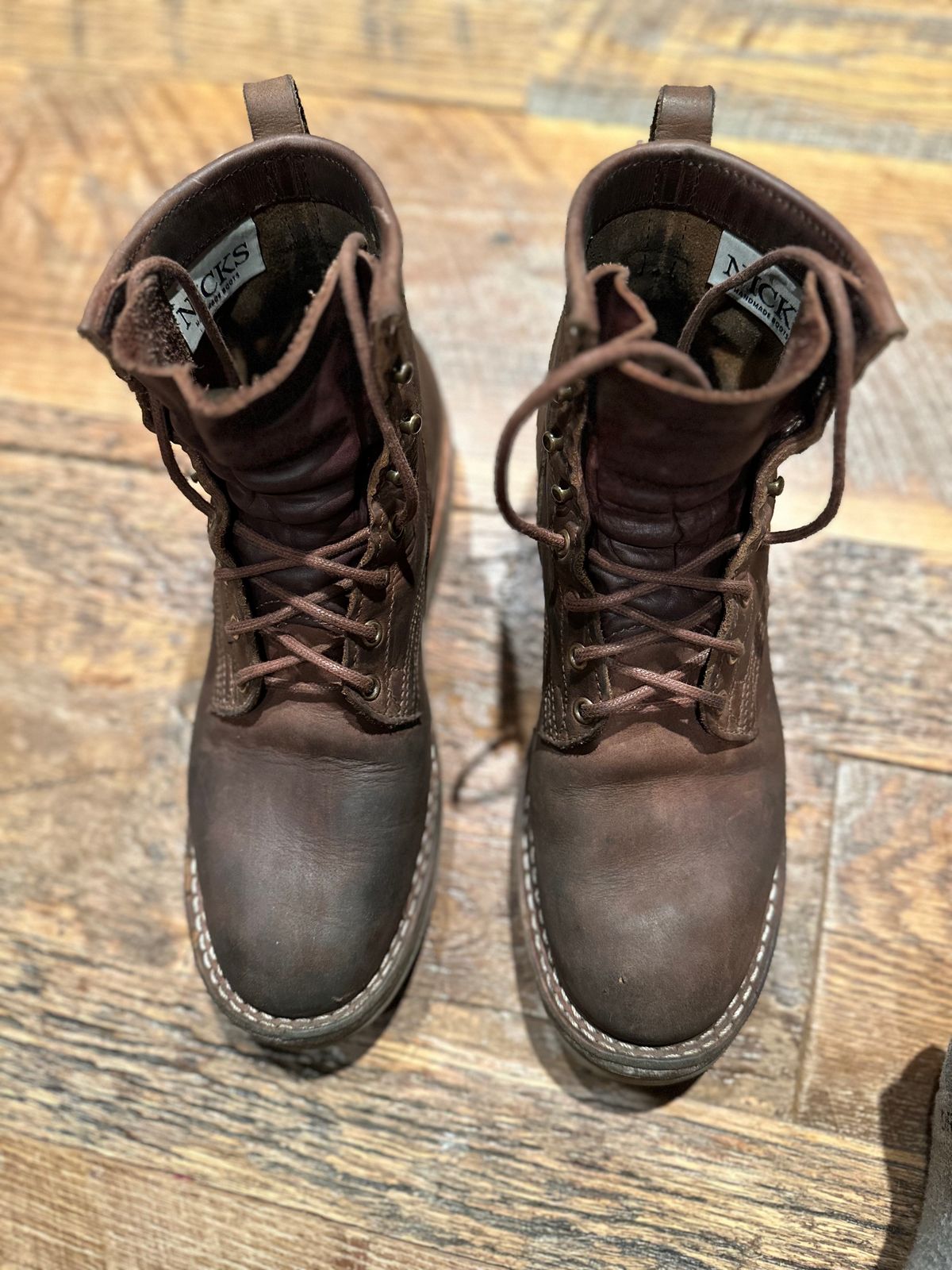 Photo by Hunter_Zenger on November 6, 2023 of the Nicks MTO in Horween Whiskey Predator.