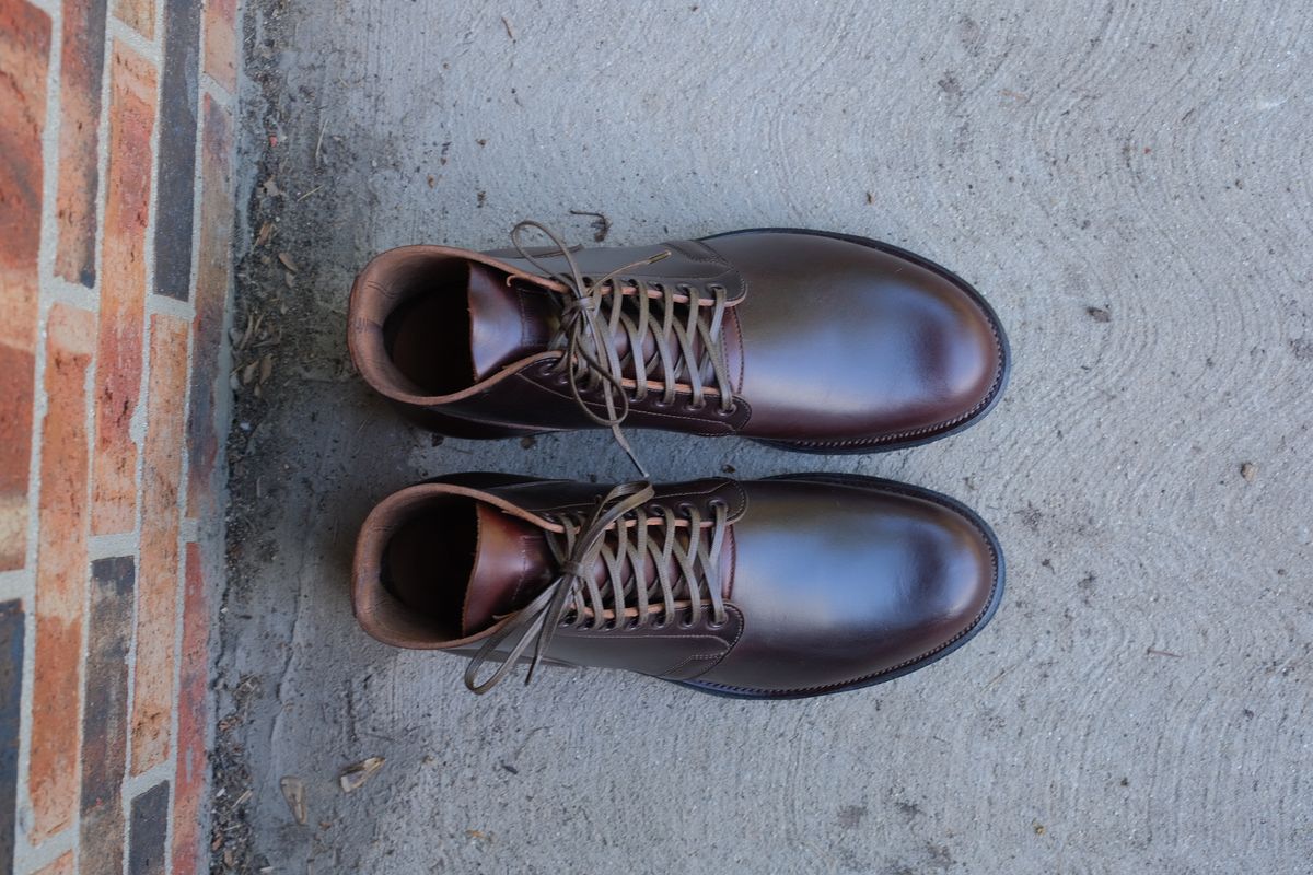 Photo by danadd94 on October 1, 2023 of the Viberg x Himel Ammunition Boot in Comipel Brown Horsebutt.