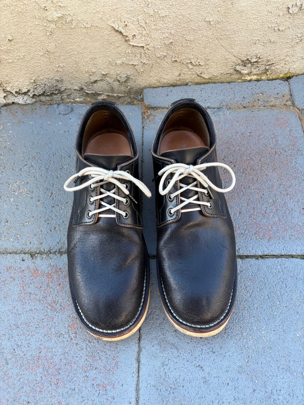 Photo by kenmar1010 on March 1, 2026 of the BHHB Stanley Street Shoe in Horween Black Waxed Flesh.