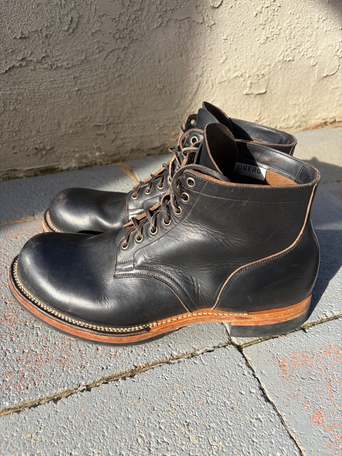 Photo by kenmar1010 on February 2, 2026 of the Viberg Service Boot in Horween Black Chromexcel.