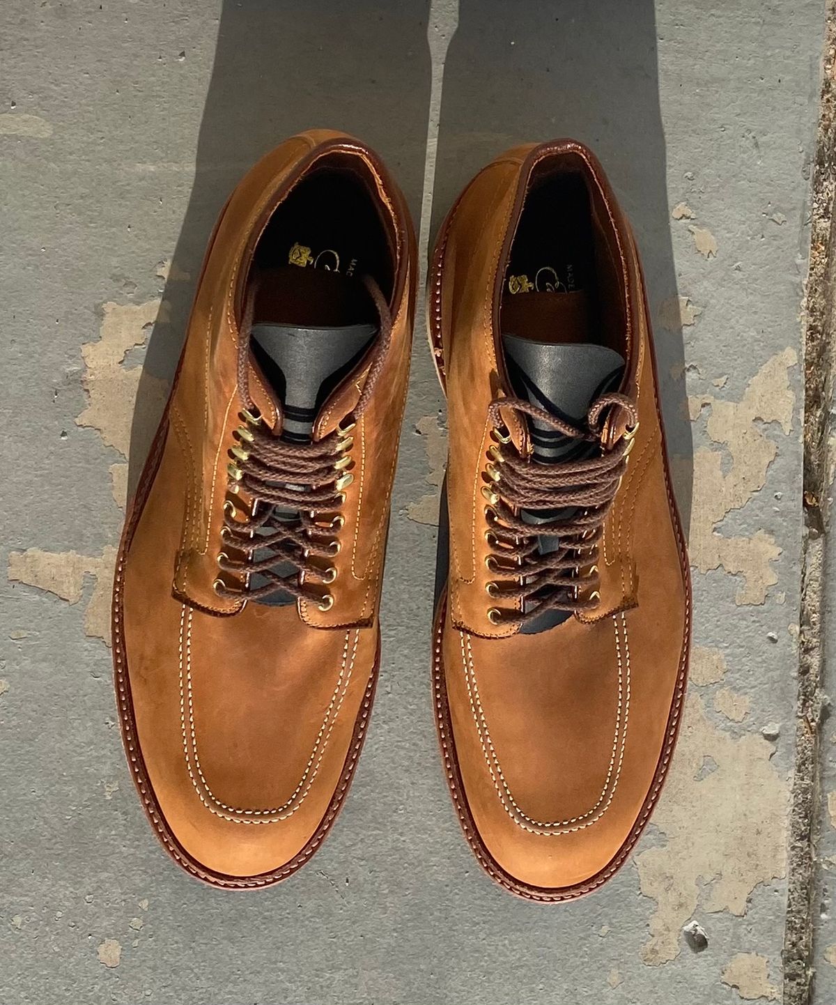Photo by kenmar1010 on October 2, 2024 of the Alden Indy Boot in Smooth Tan Chamois.