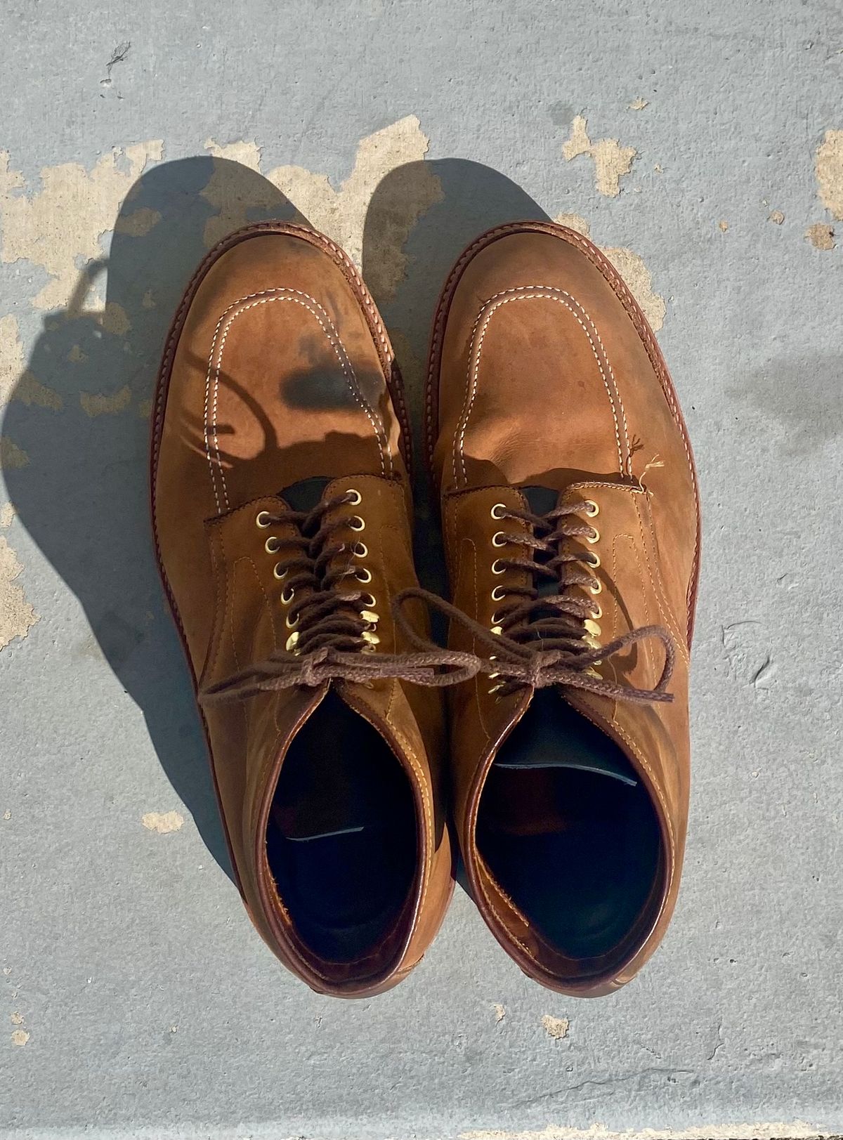 Photo by kenmar1010 on November 1, 2024 of the Alden Indy Boot in Smooth Tan Chamois.