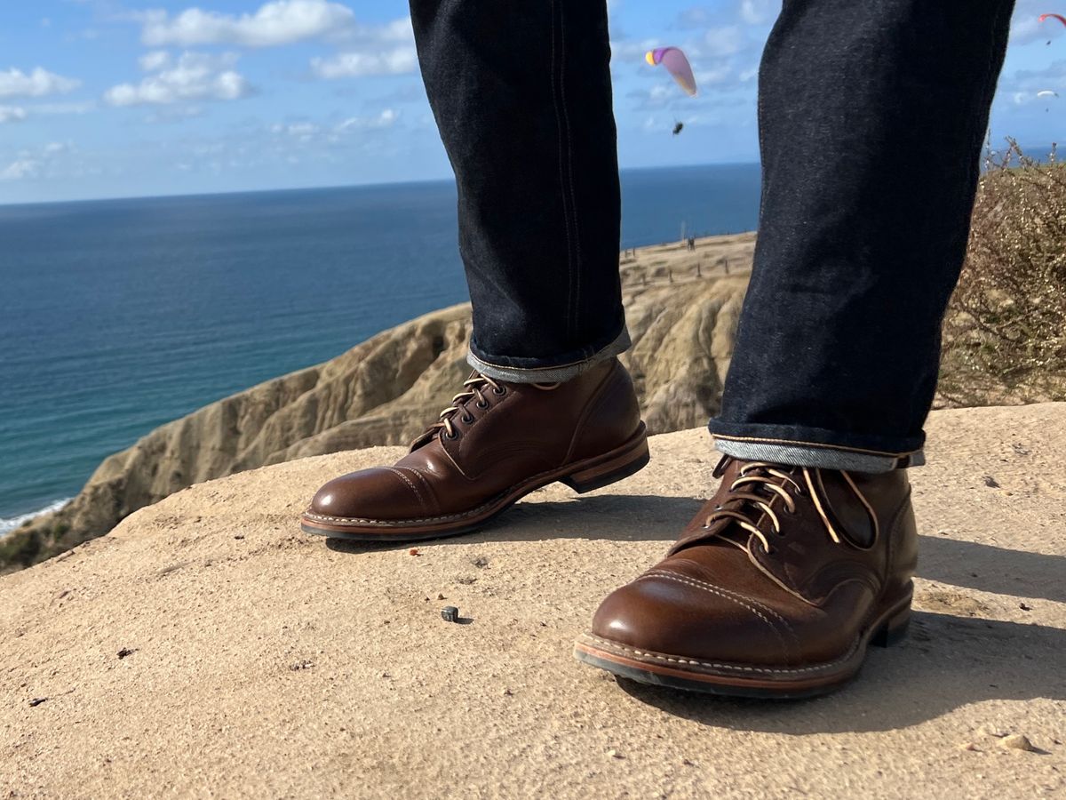 Photo by kenmar1010 on October 1, 2023 of the White's MP-Sherman Toe Cap in Horween British Tan Chromexcel.