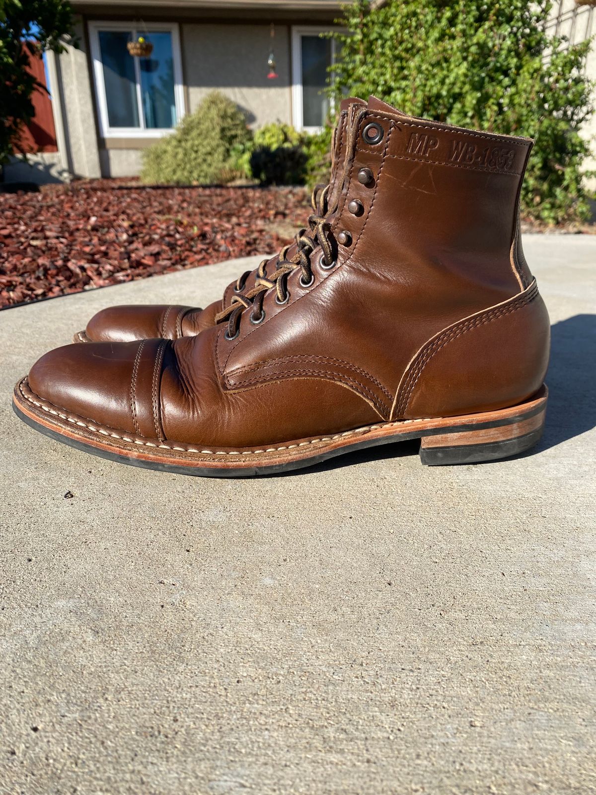 Photo by kenmar1010 on November 5, 2023 of the White's MP-Sherman Toe Cap in Horween British Tan Chromexcel.