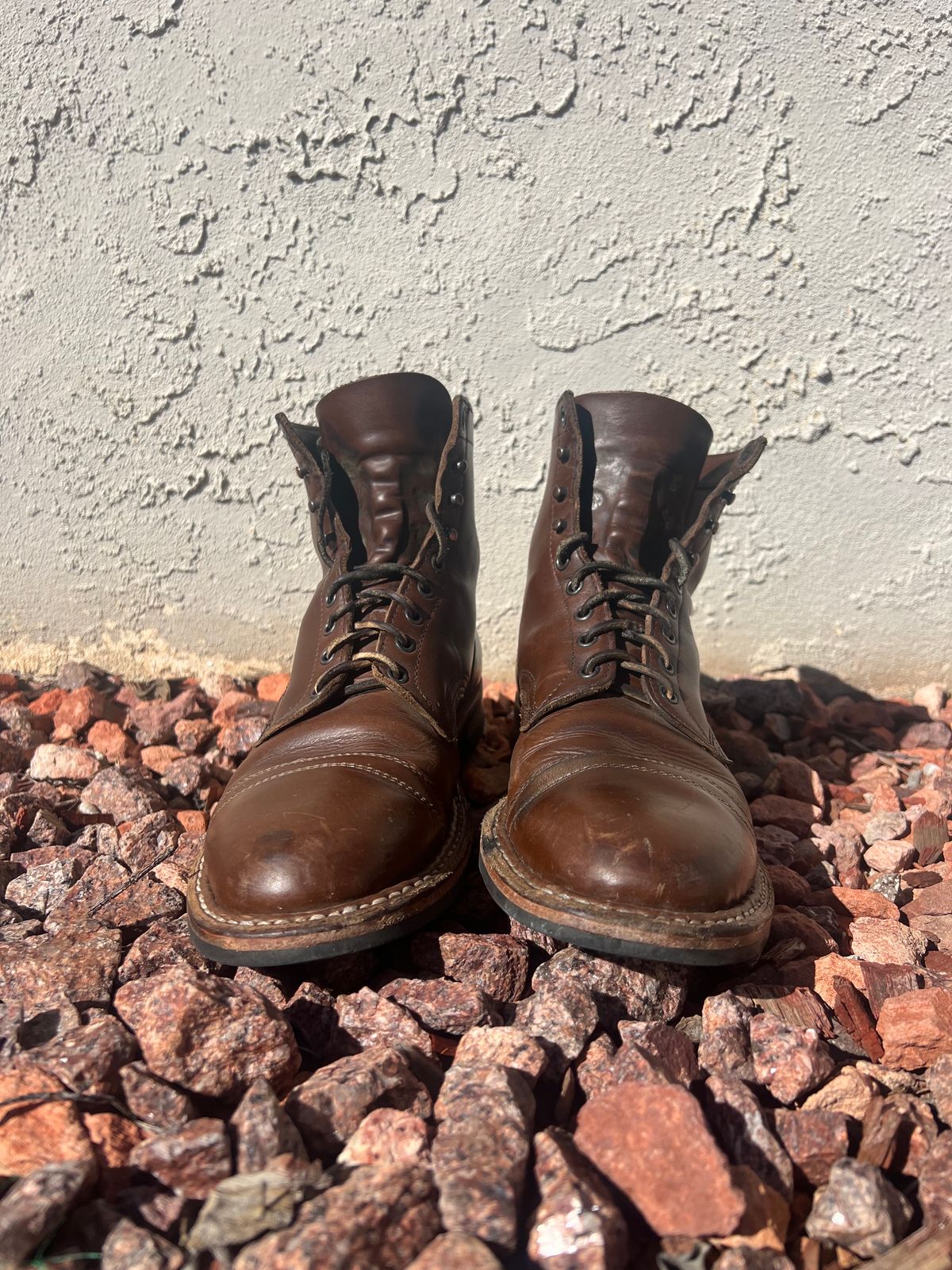 Photo by kenmar1010 on February 4, 2024 of the White's MP-Sherman Toe Cap in Horween British Tan Chromexcel.