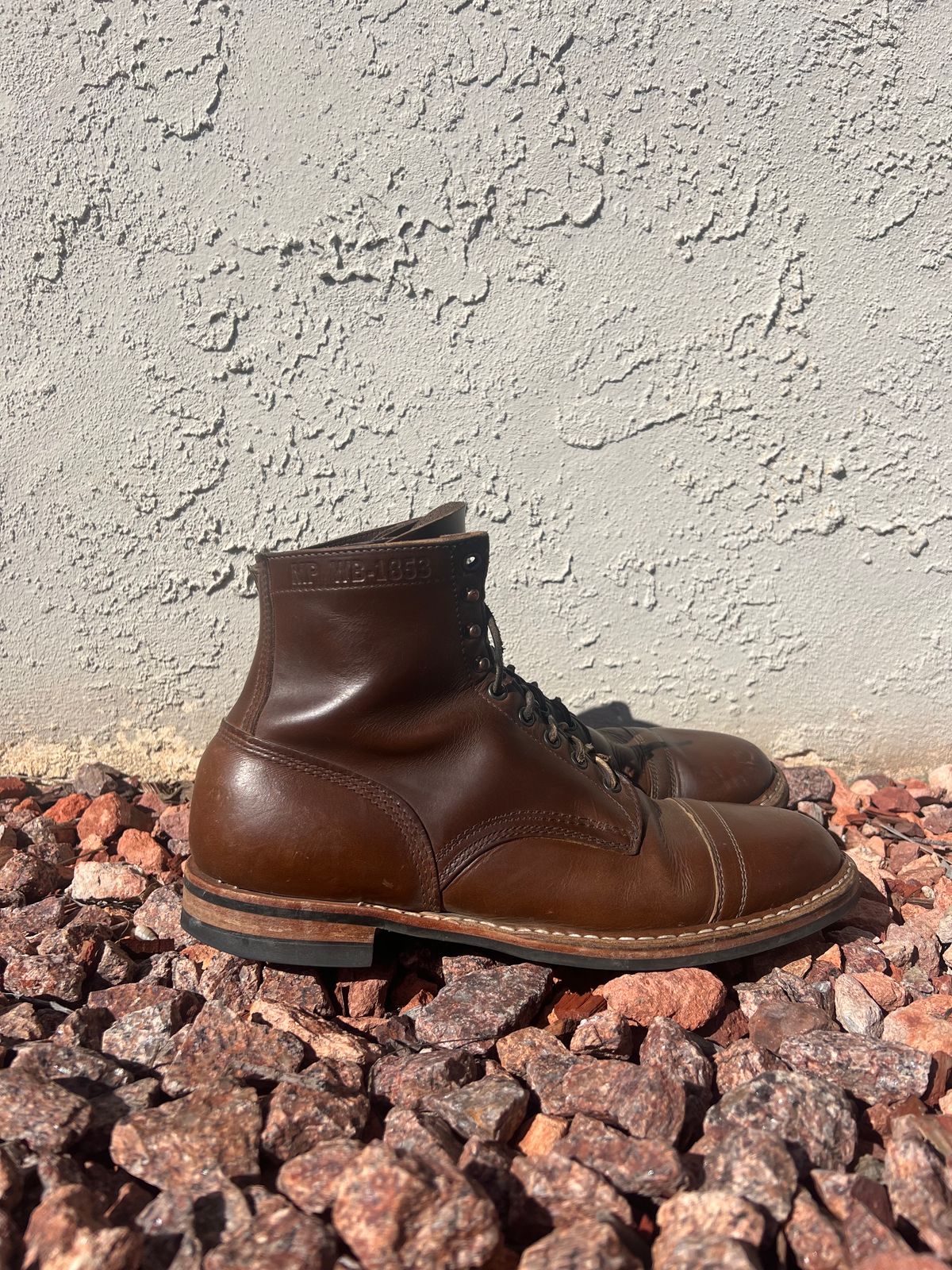 Photo by kenmar1010 on February 4, 2024 of the White's MP-Sherman Toe Cap in Horween British Tan Chromexcel.