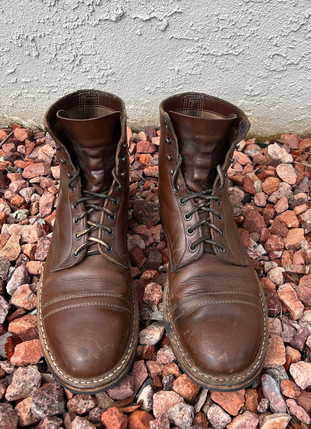 Photo by kenmar1010 on March 3, 2024 of the White's MP-Sherman Toe Cap in Horween British Tan Chromexcel.