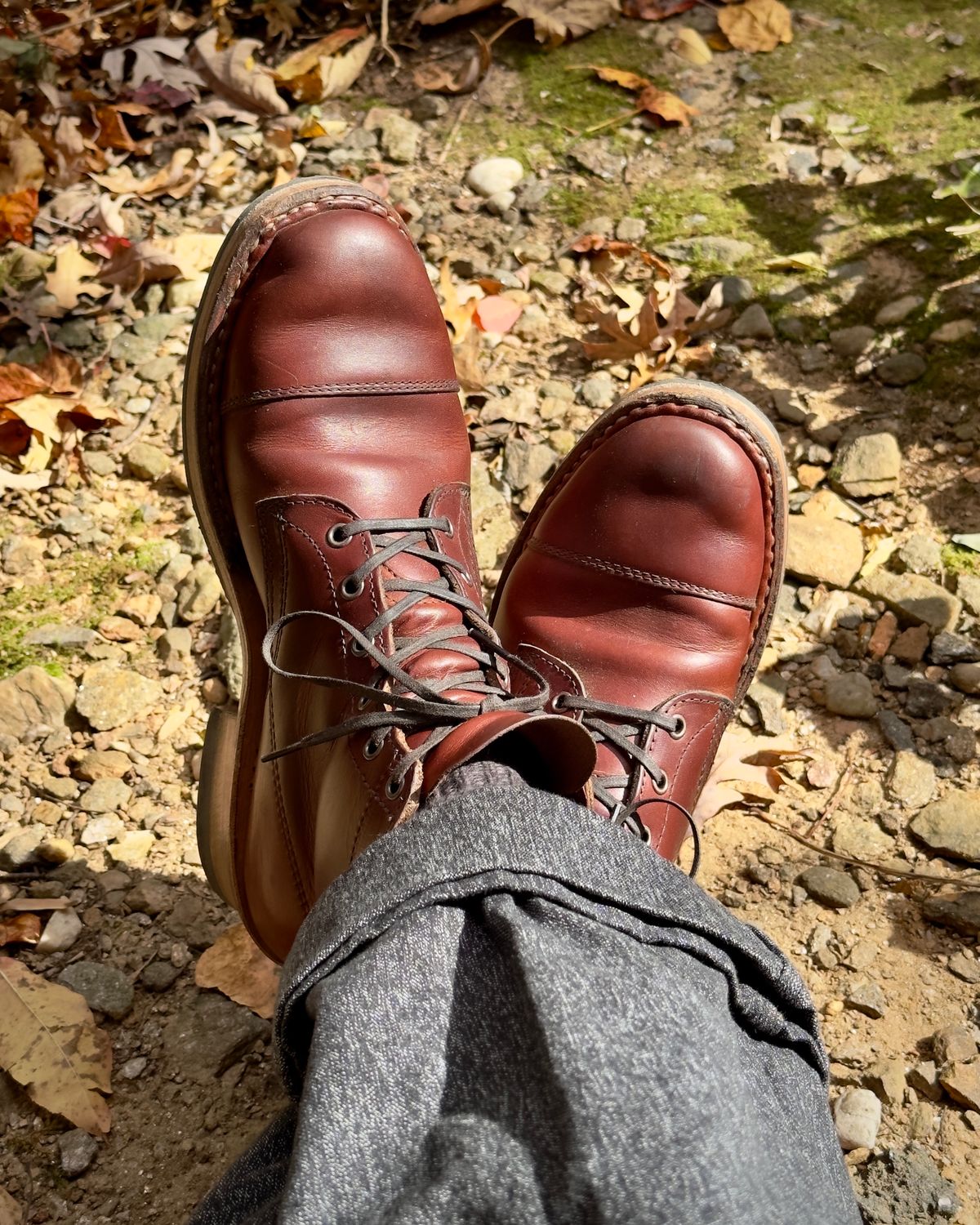 Photo by UglyJoe on October 30, 2023 of the White's Semi-Dress in Wickett & Craig Tan Oiled Latigo.