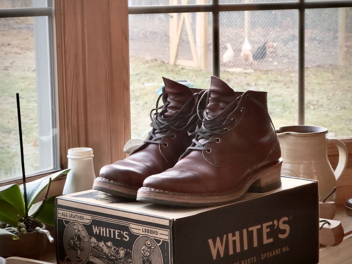 Photo by UglyJoe on November 13, 2023 of the White's Semi-Dress in Wickett & Craig Tan Oiled Latigo.