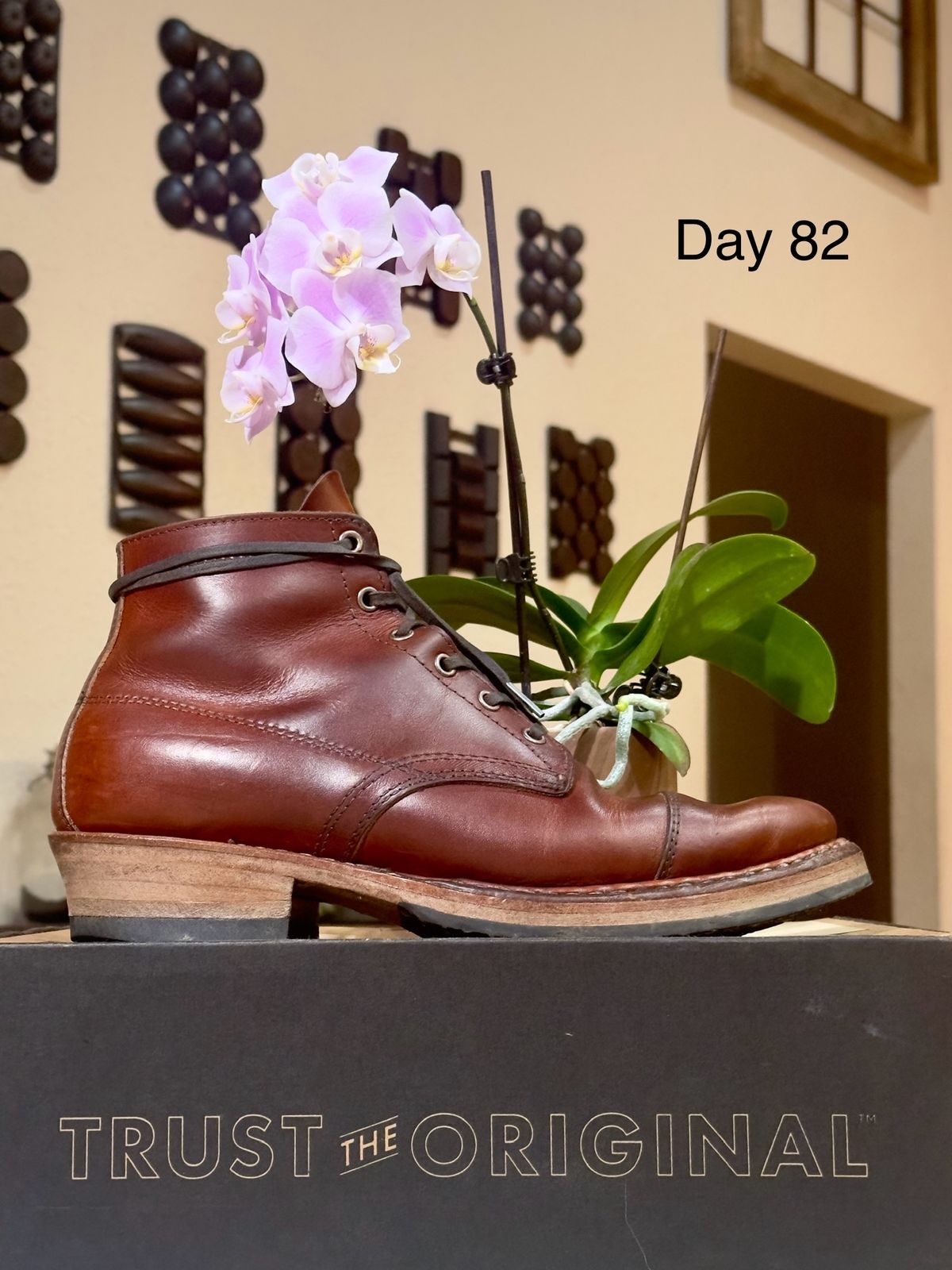 Photo by UglyJoe on January 27, 2024 of the White's Semi-Dress in Wickett & Craig Tan Oiled Latigo.