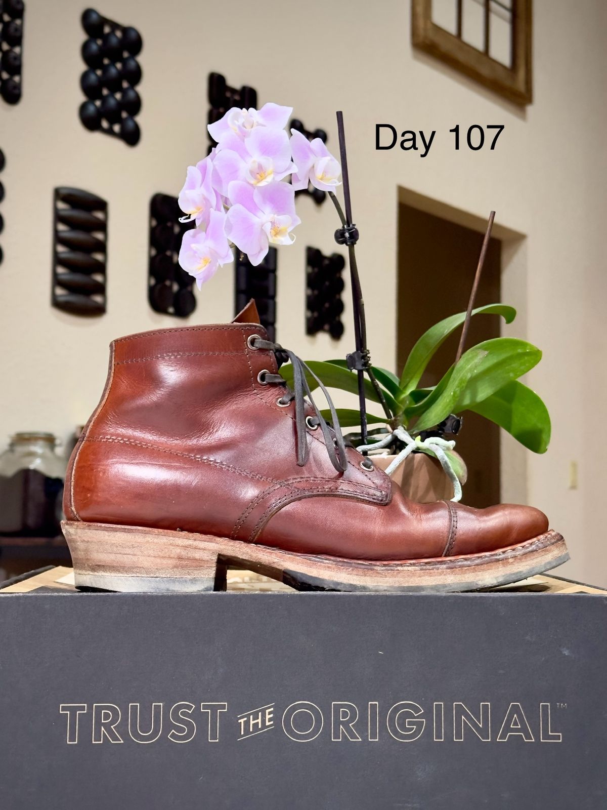 Photo by UglyJoe on February 29, 2024 of the White's Semi-Dress in Wickett & Craig Tan Oiled Latigo.