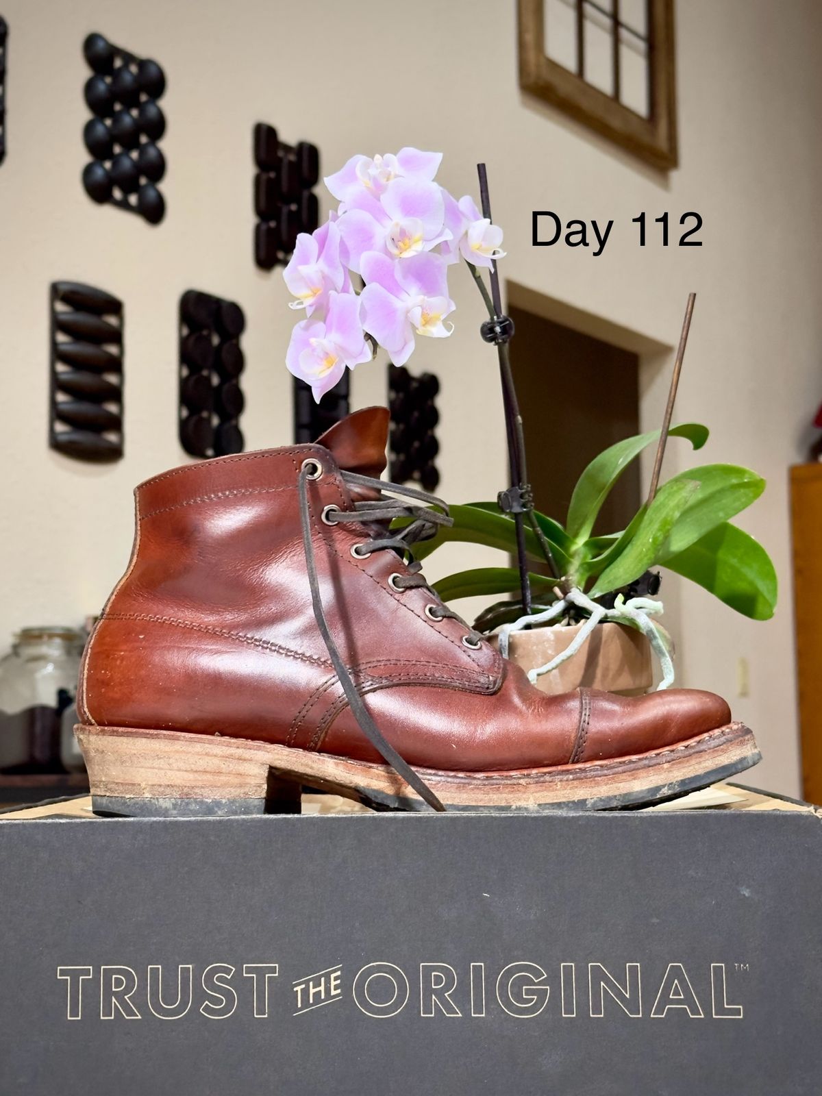 Photo by UglyJoe on March 9, 2024 of the White's Semi-Dress in Wickett & Craig Tan Oiled Latigo.