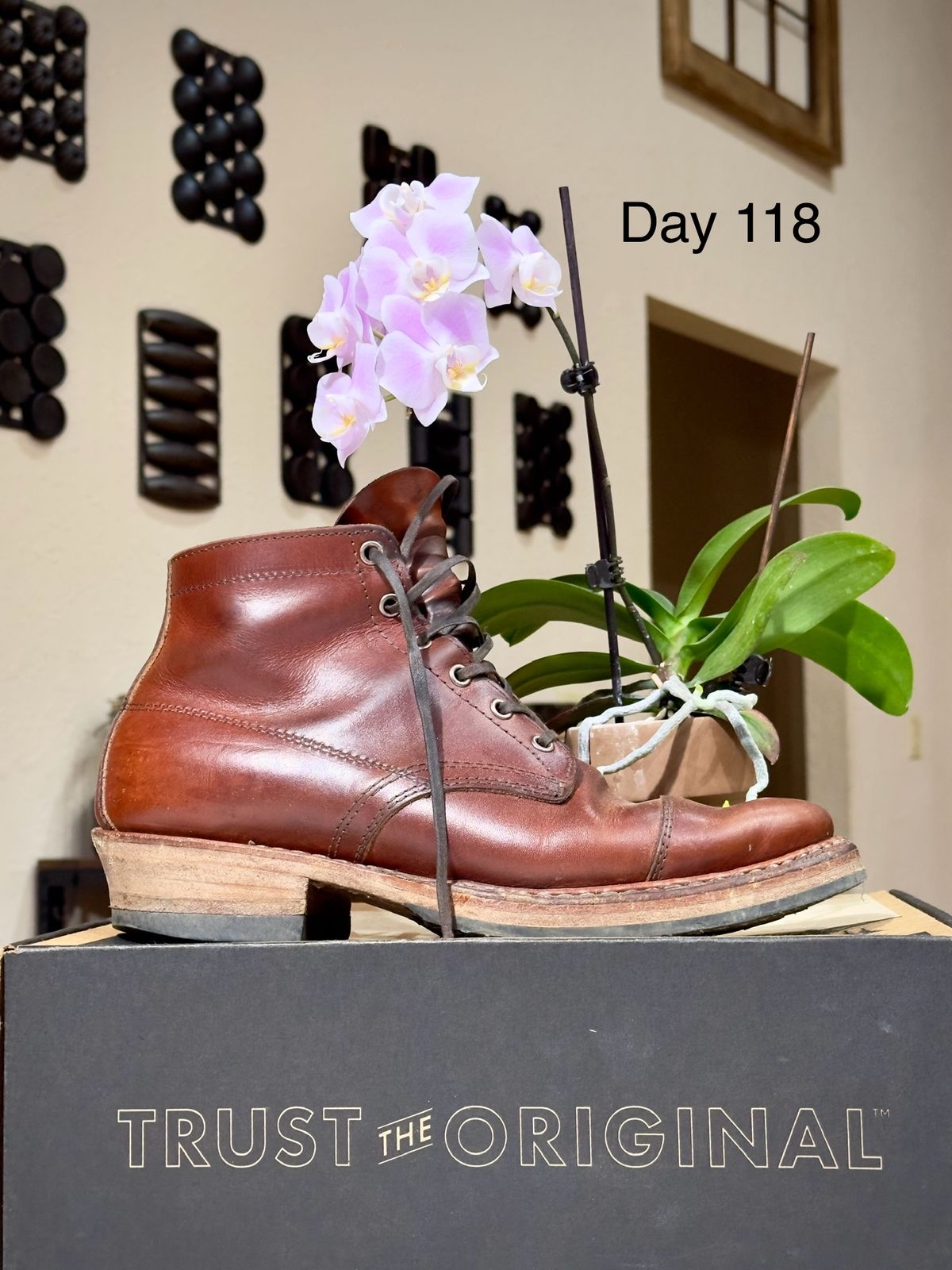 Photo by UglyJoe on March 15, 2024 of the White's Semi-Dress in Wickett & Craig Tan Oiled Latigo.