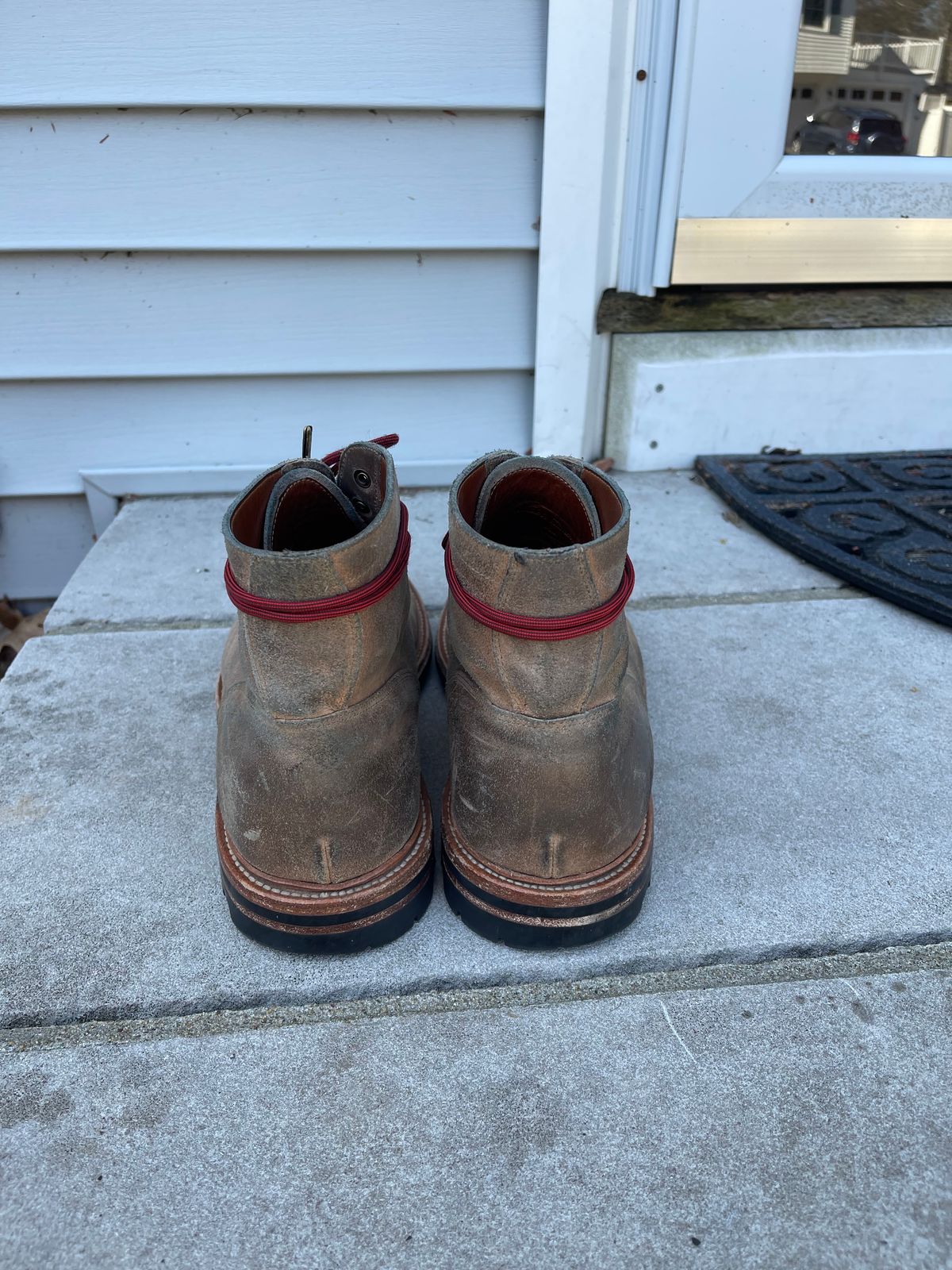 Photo by StrikeDeuce on April 6, 2023 of the Grant Stone Diesel Boot in C.F. Stead Natural Waxy Commander Suede.