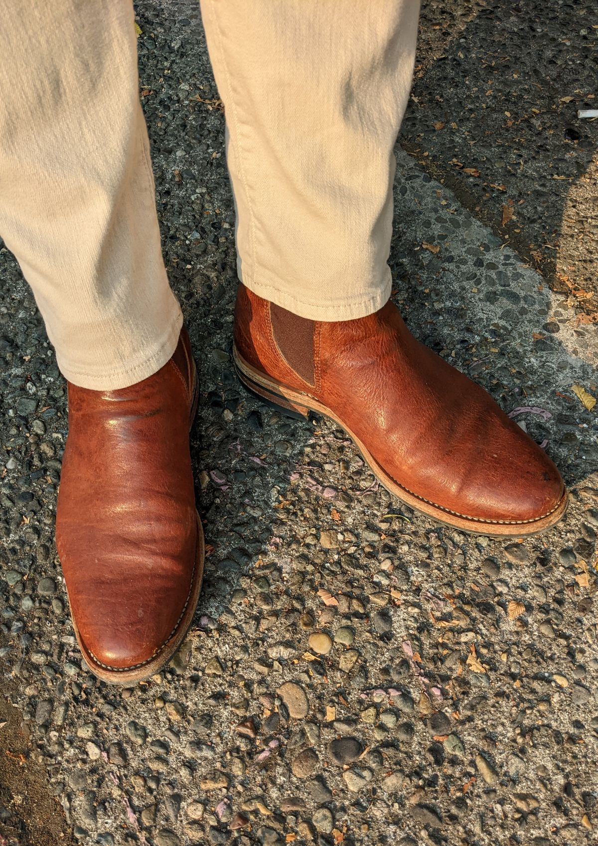 Photo by trickyspaniard on October 8, 2022 of the Viberg Chelsea in Washed Horsehide (Miloh Shop).