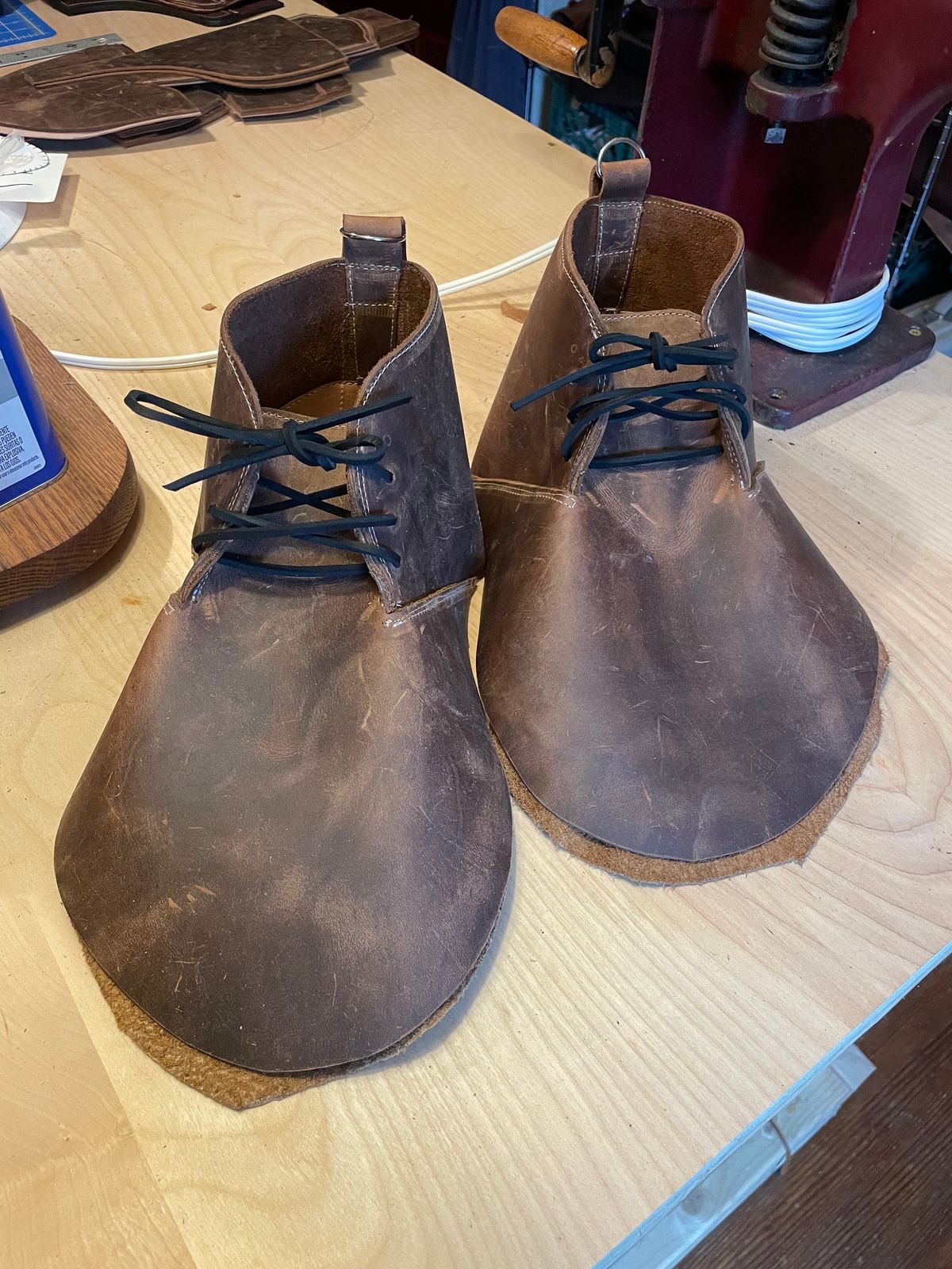 Photo by mainelyboots on October 7, 2023 of the Self-Made Chukka in S.B. Foot Saddle Voyager.
