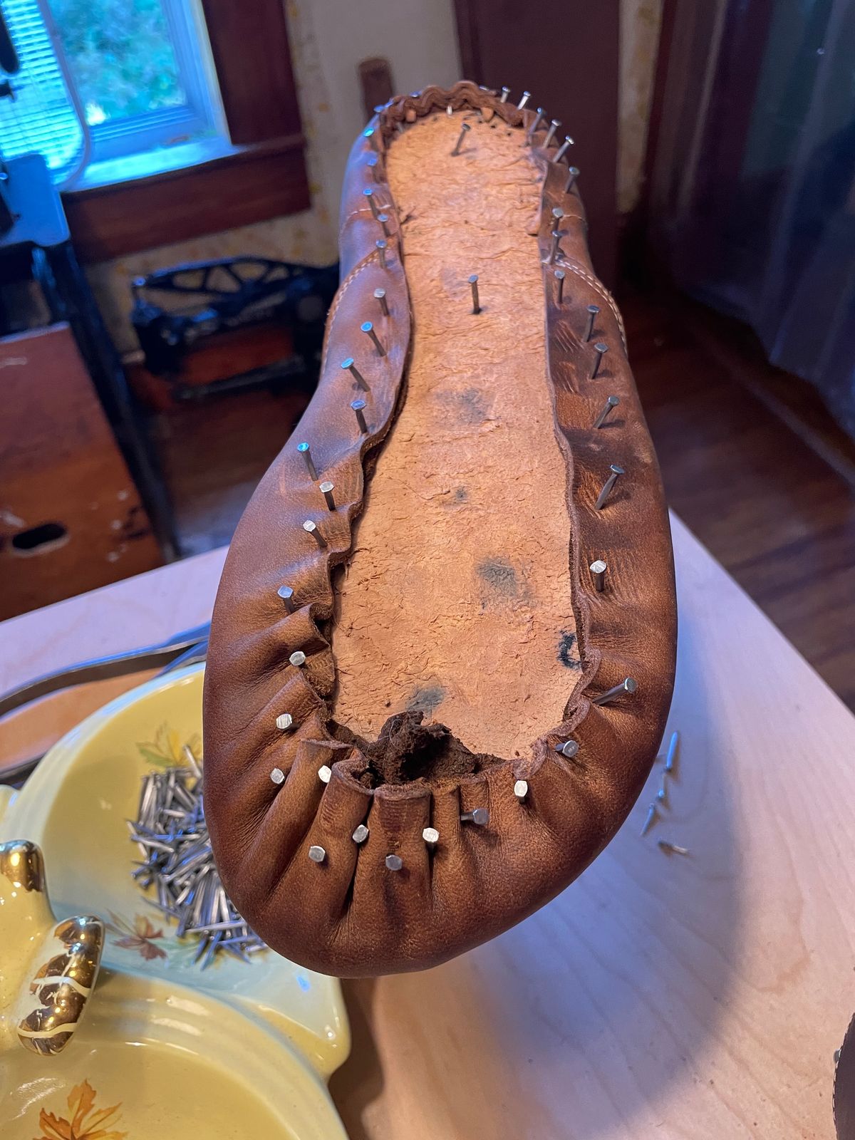 Photo by mainelyboots on October 8, 2023 of the Self-Made Chukka in S.B. Foot Saddle Voyager.