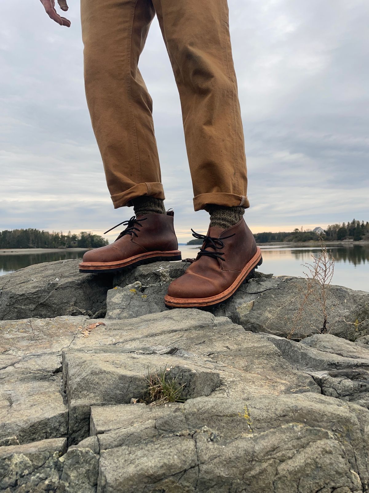 Photo by mainelyboots on October 10, 2023 of the Self-Made Chukka in S.B. Foot Saddle Voyager.