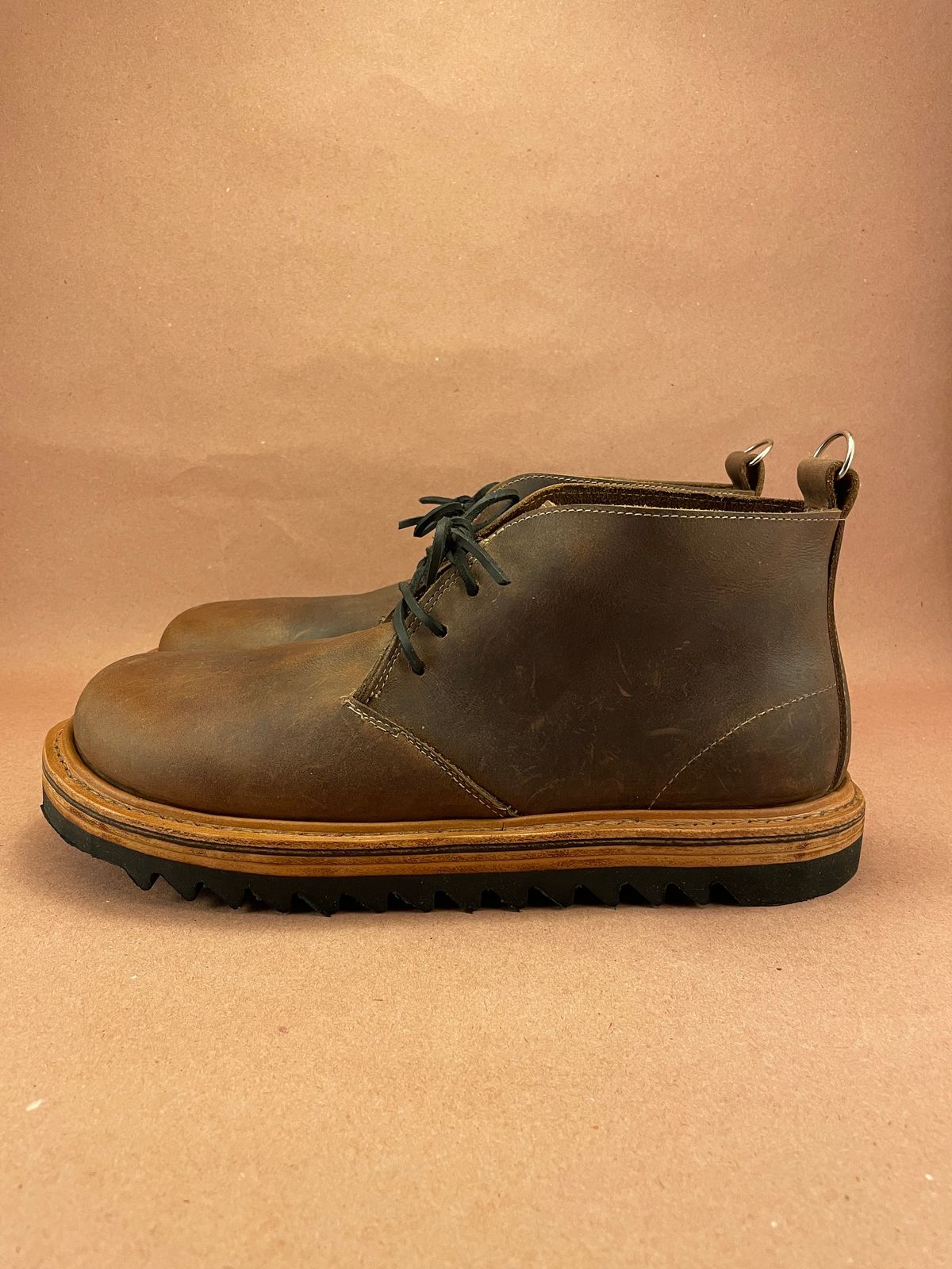 Photo by mainelyboots on October 10, 2023 of the Self-Made Chukka in S.B. Foot Saddle Voyager.