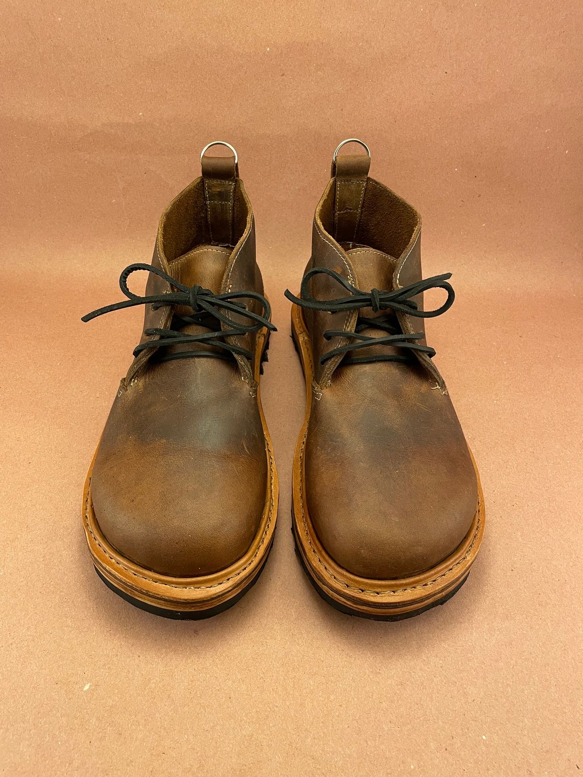 Photo by mainelyboots on October 10, 2023 of the Self-Made Chukka in S.B. Foot Saddle Voyager.