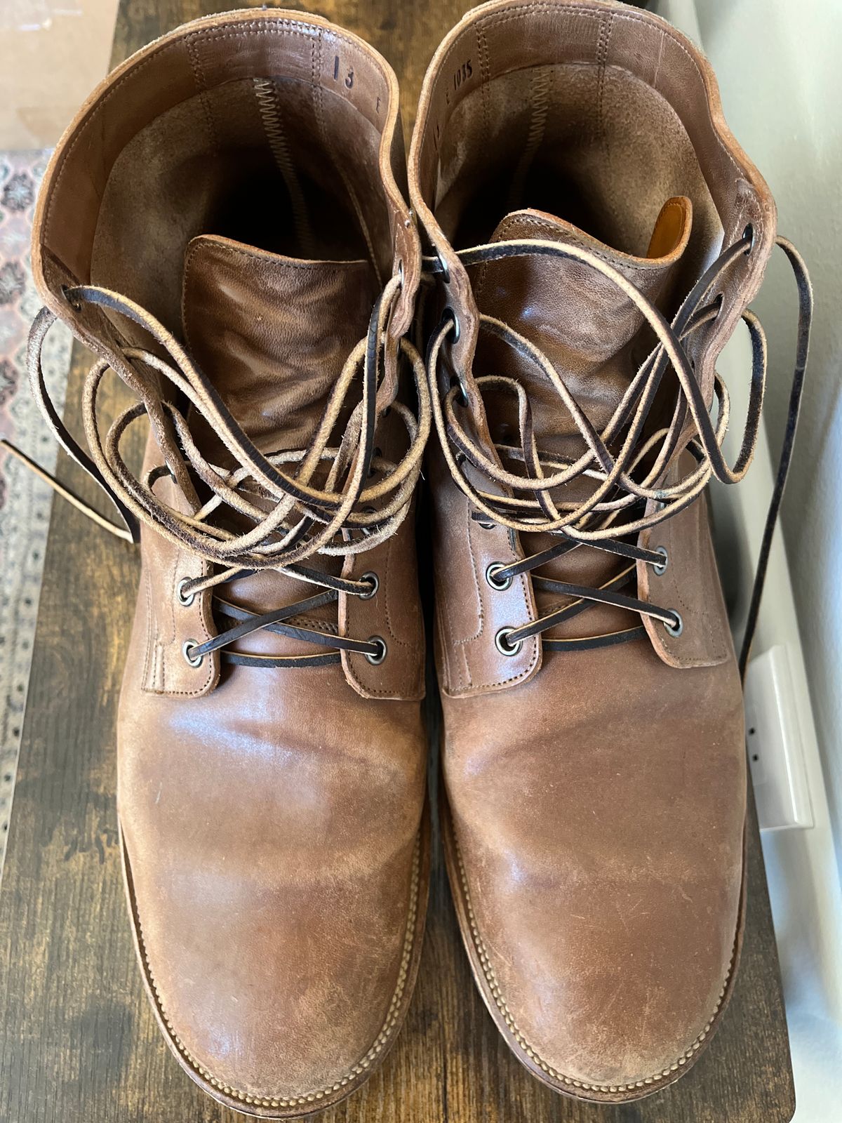 Photo by brogued on February 28, 2025 of the Viberg Service Boot in Maryam Taupe TPR Horsebutt.