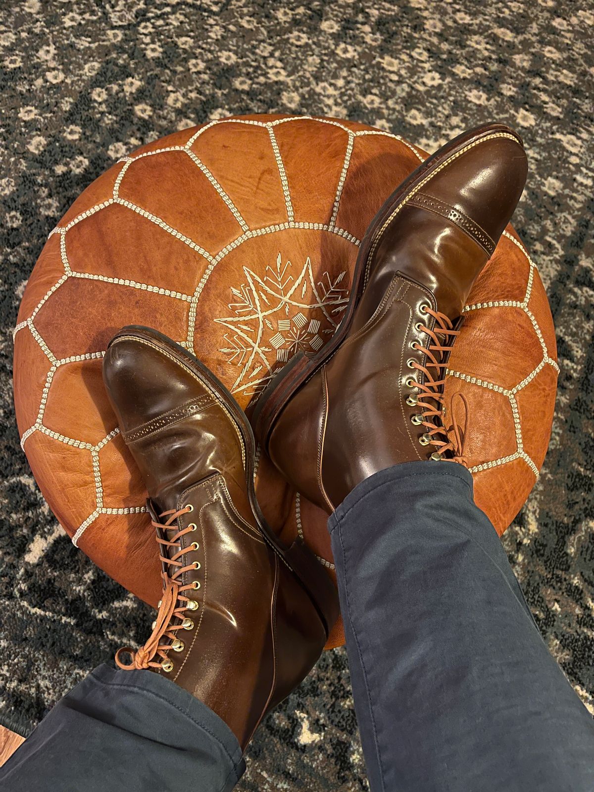 Photo by dudecomputer on October 25, 2024 of the Viberg Service Boot BCT in Horween Mahogany Shell Cordovan.