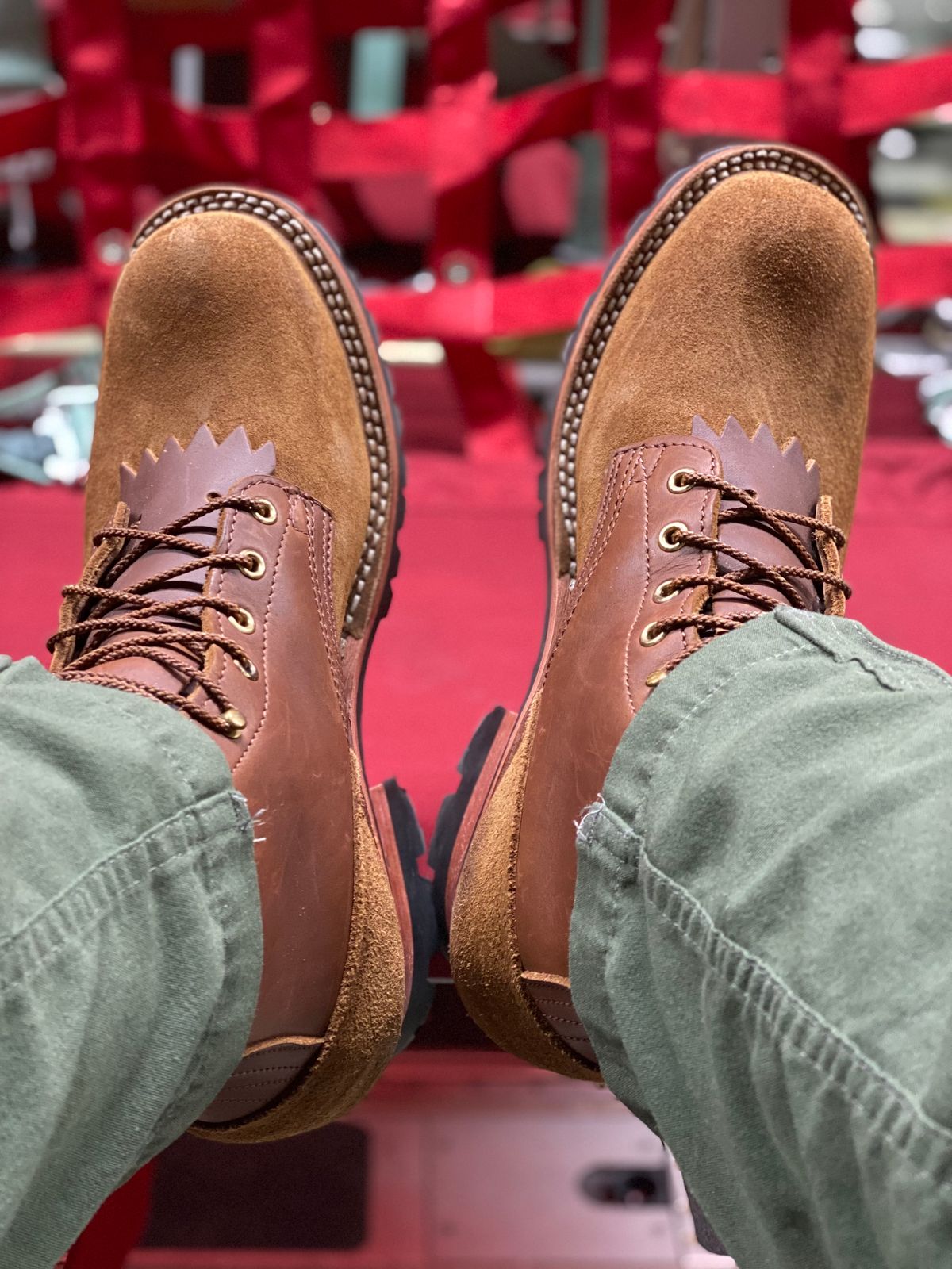 Photo by mackaroni on December 5, 2022 of the Nicks BuilderPro in Seidel 1964 Brown Roughout.