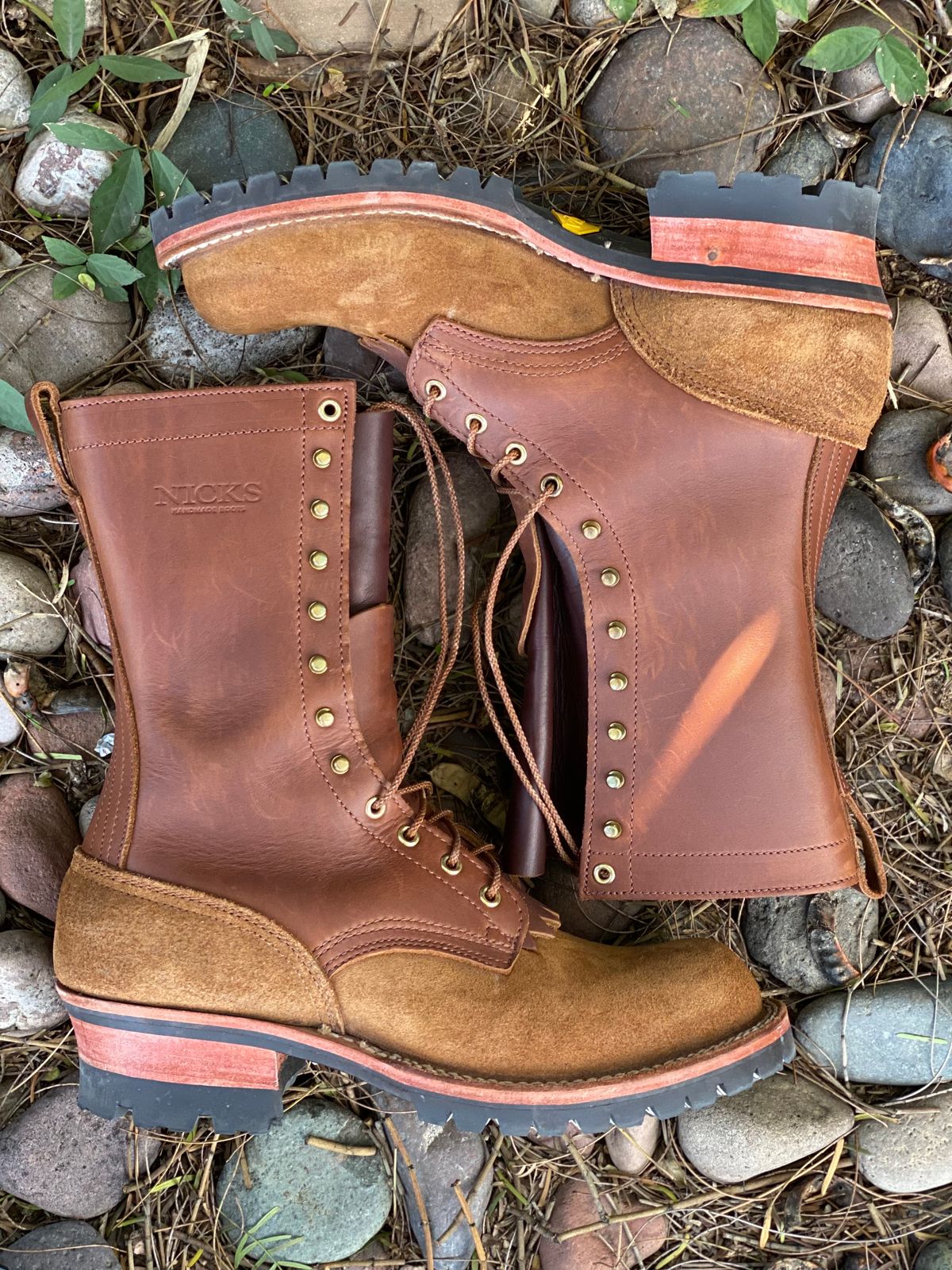 Photo by mackaroni on January 5, 2023 of the Nicks BuilderPro in Seidel 1964 Brown Roughout.