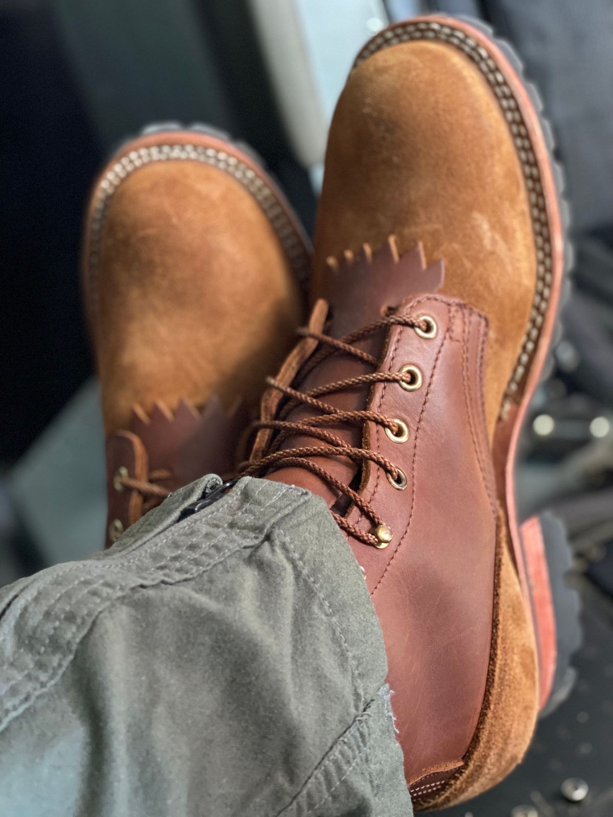 Photo by mackaroni on February 5, 2023 of the Nicks BuilderPro in Seidel 1964 Brown Roughout.