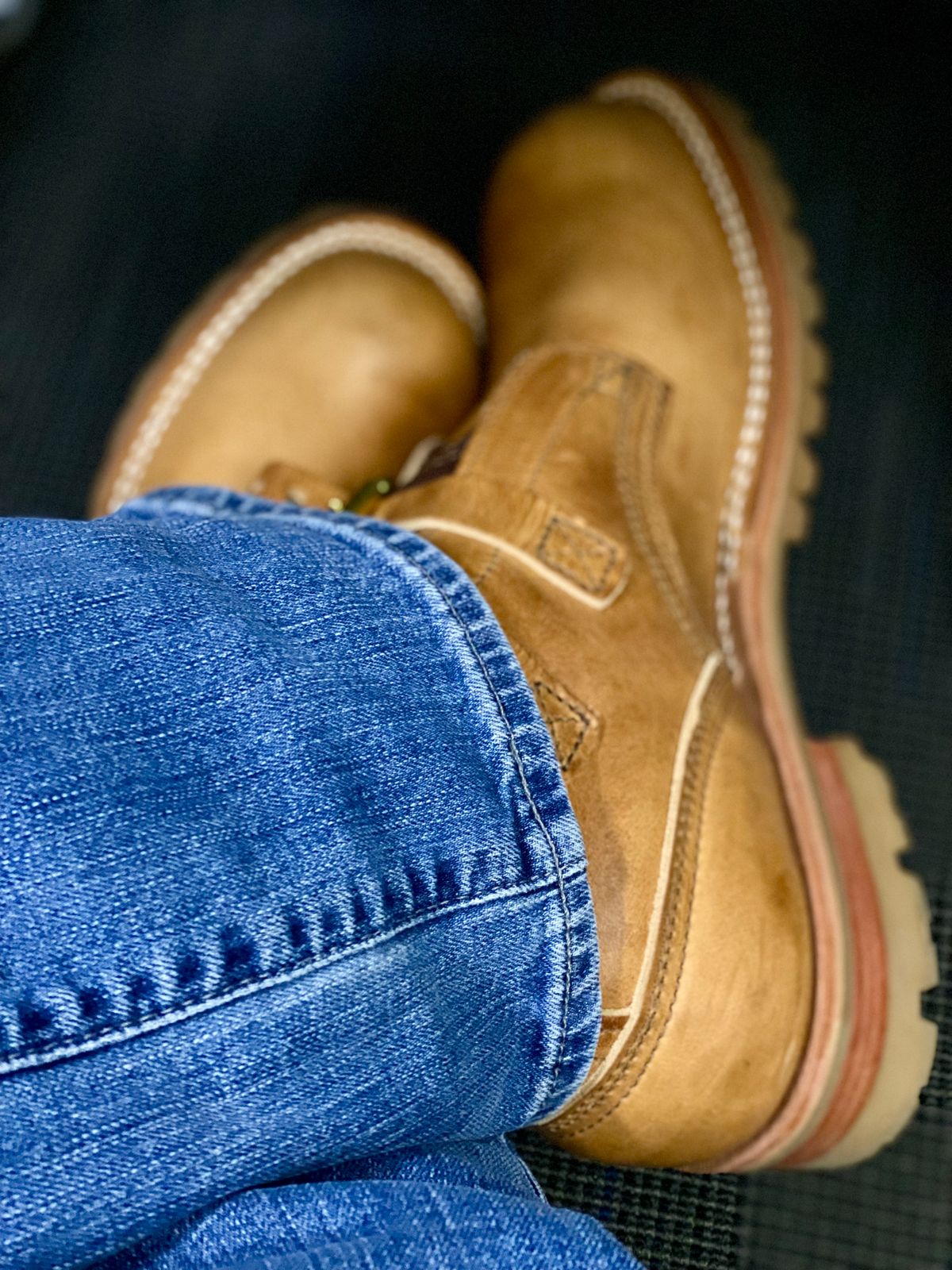 Photo by mackaroni on December 4, 2022 of the Nicks TankerPro in Horween Natural Dublin.