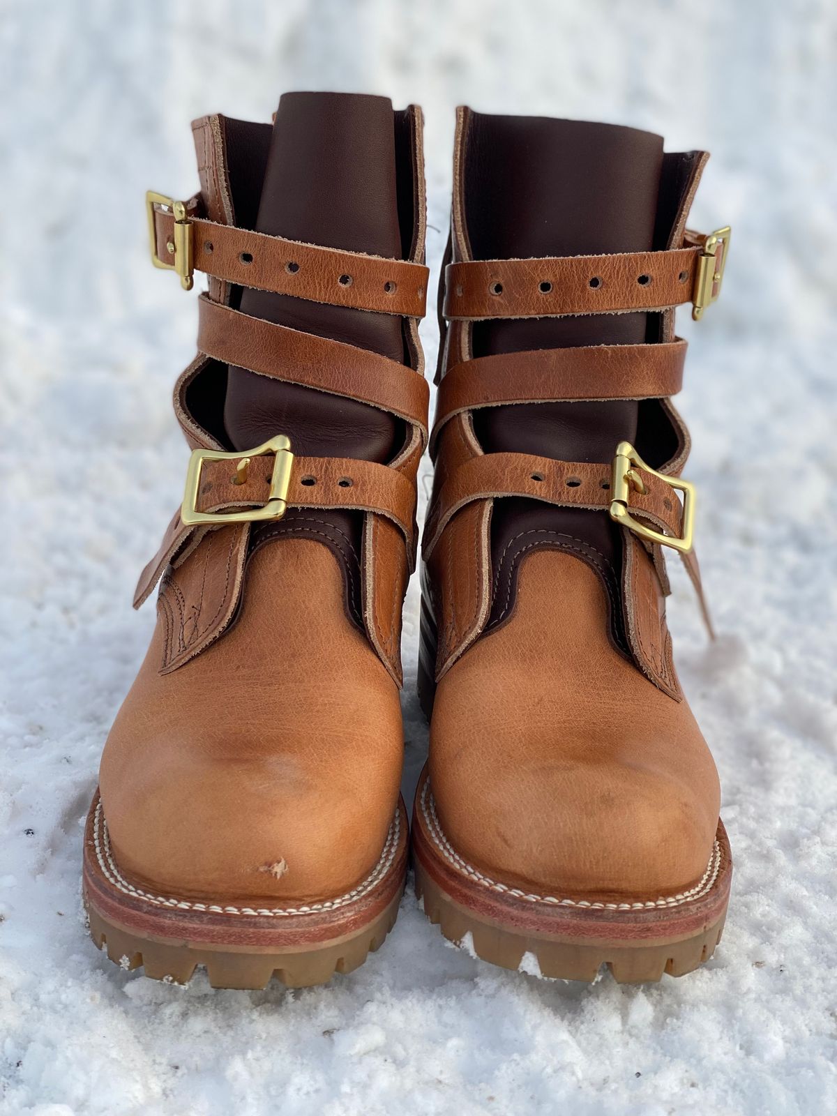 Photo by mackaroni on December 4, 2022 of the Nicks TankerPro in Horween Natural Dublin.