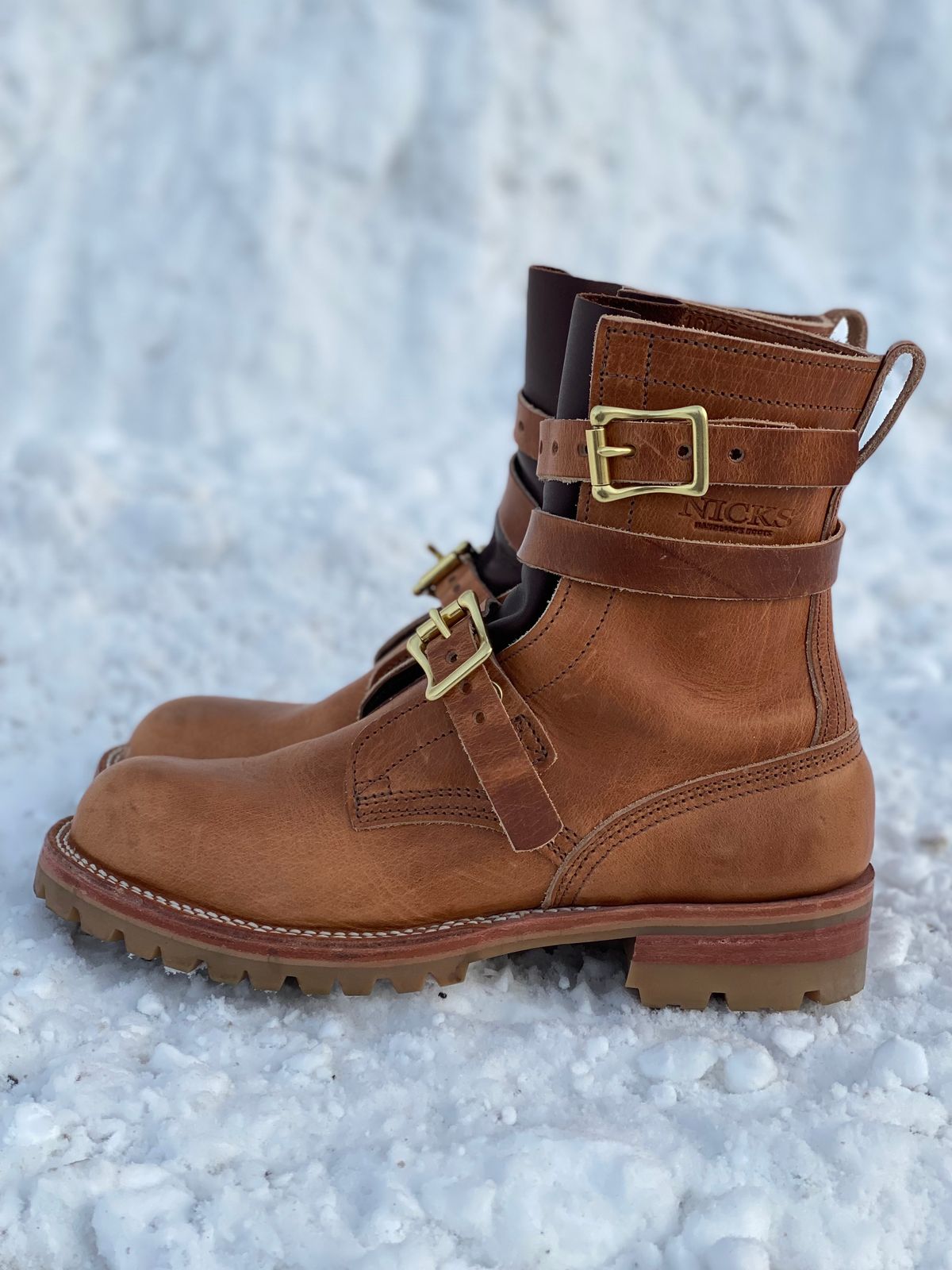 Photo by mackaroni on December 4, 2022 of the Nicks TankerPro in Horween Natural Dublin.