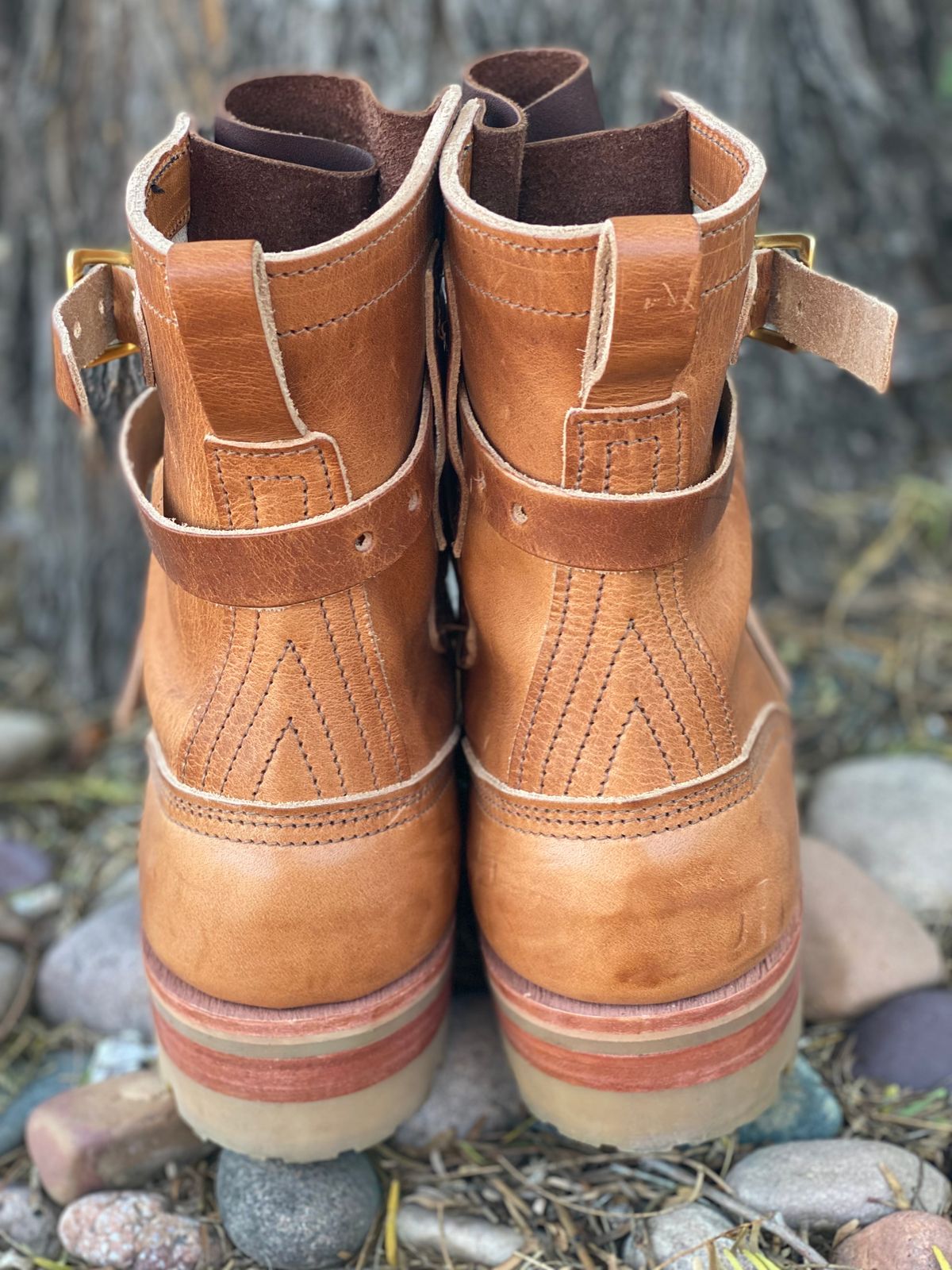 Photo by mackaroni on January 5, 2023 of the Nicks TankerPro in Horween Natural Dublin.