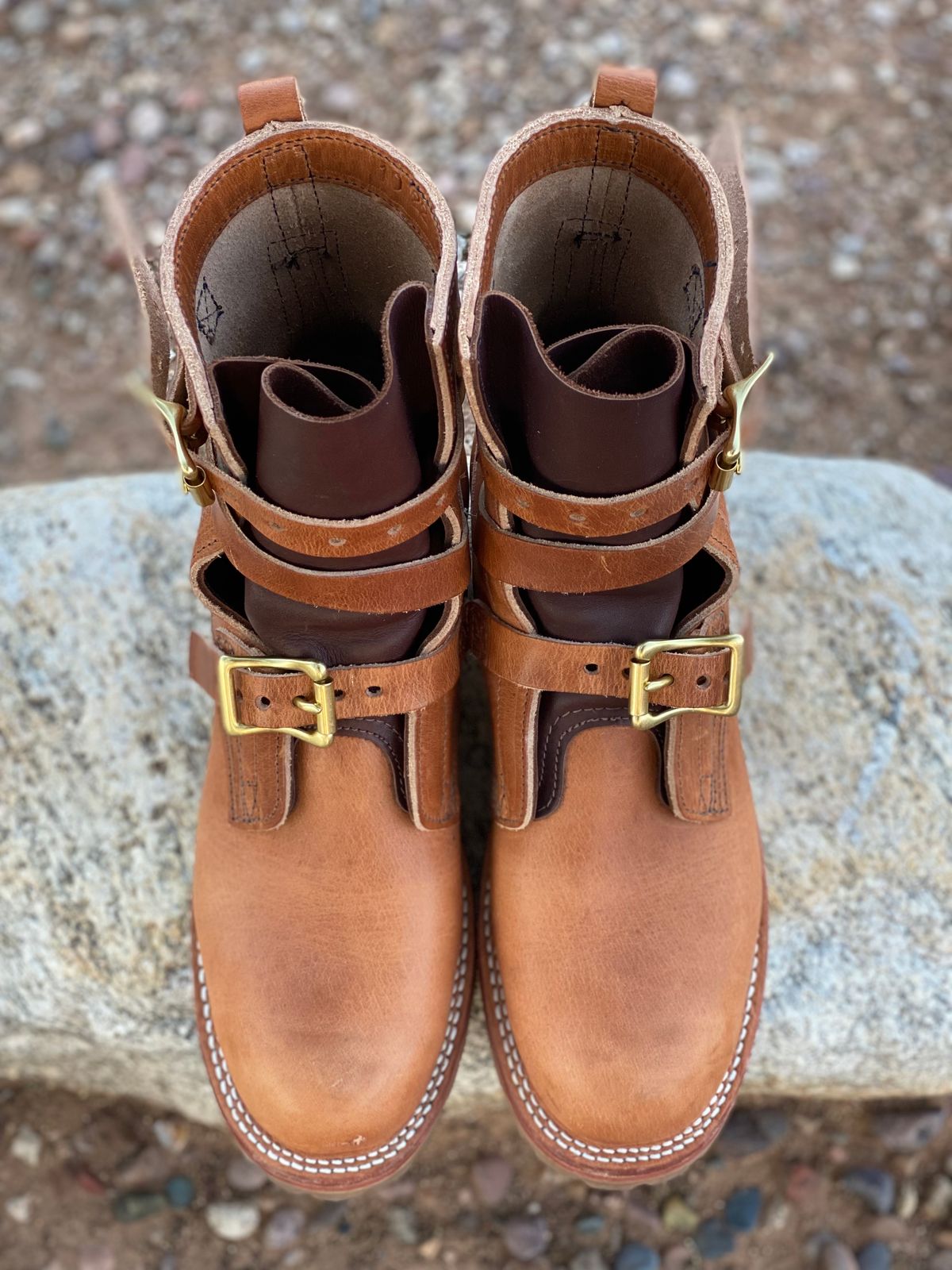Photo by mackaroni on February 5, 2023 of the Nicks TankerPro in Horween Natural Dublin.