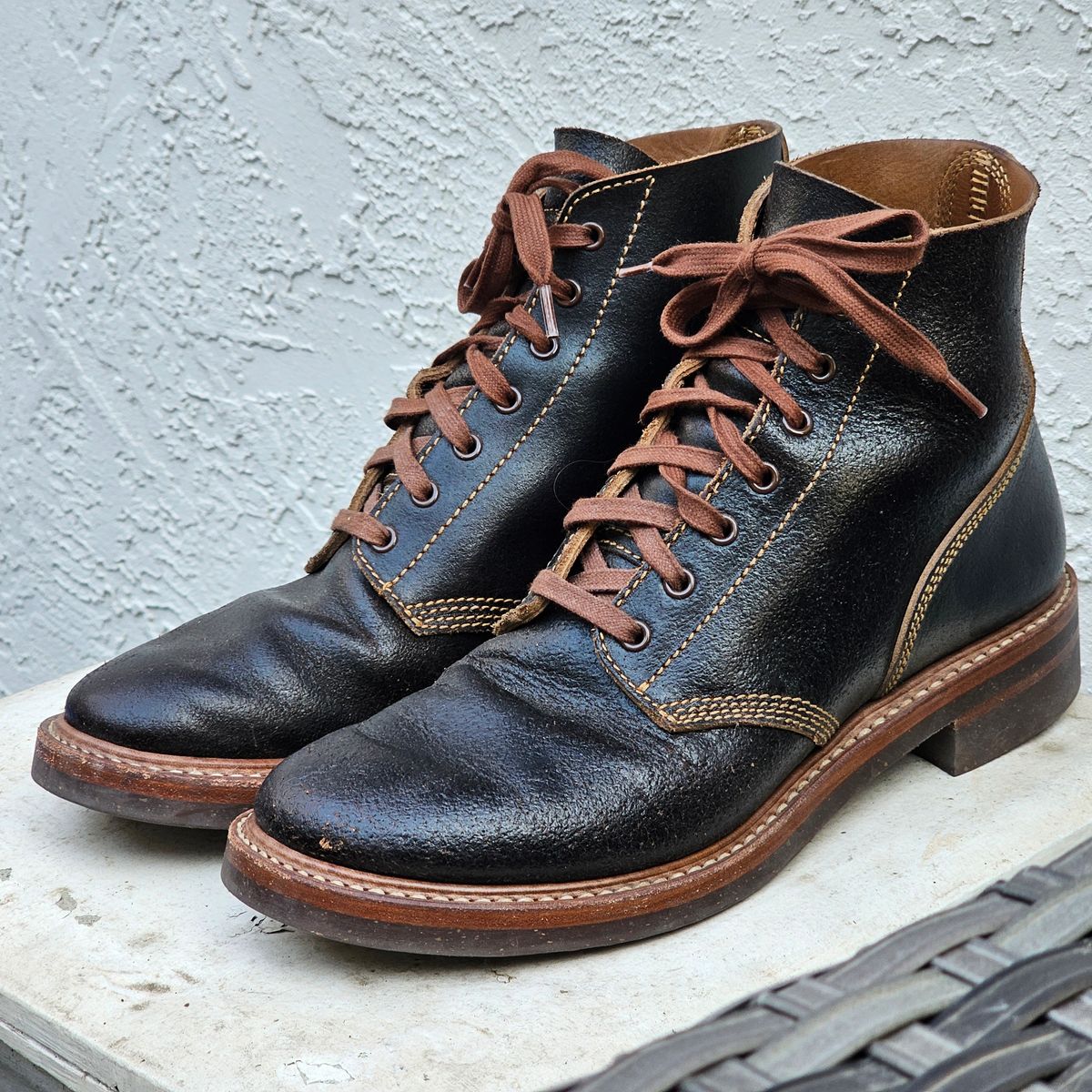Photo by vintagekeys on March 12, 2025 of the John Lofgren M-43 Service Shoes in Horween Dark Brown Waxed Flesh.