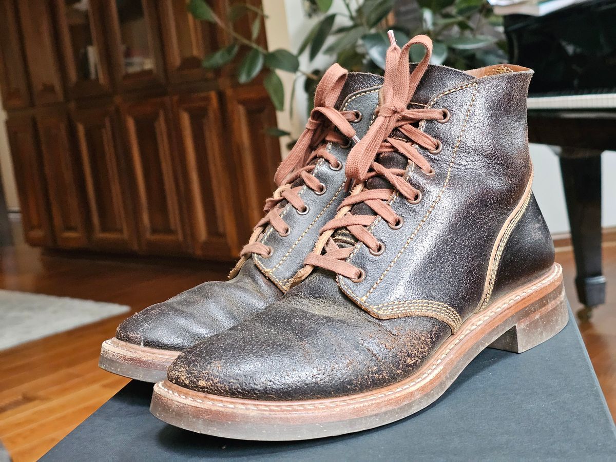 Photo by vintagekeys on December 19, 2025 of the John Lofgren M-43 Service Shoes in Horween Dark Brown Waxed Flesh.