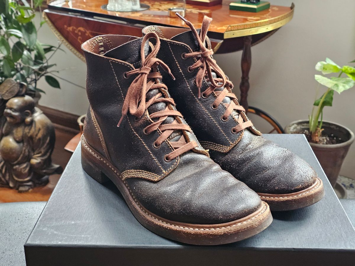 Photo by vintagekeys on December 19, 2025 of the John Lofgren M-43 Service Shoes in Horween Dark Brown Waxed Flesh.