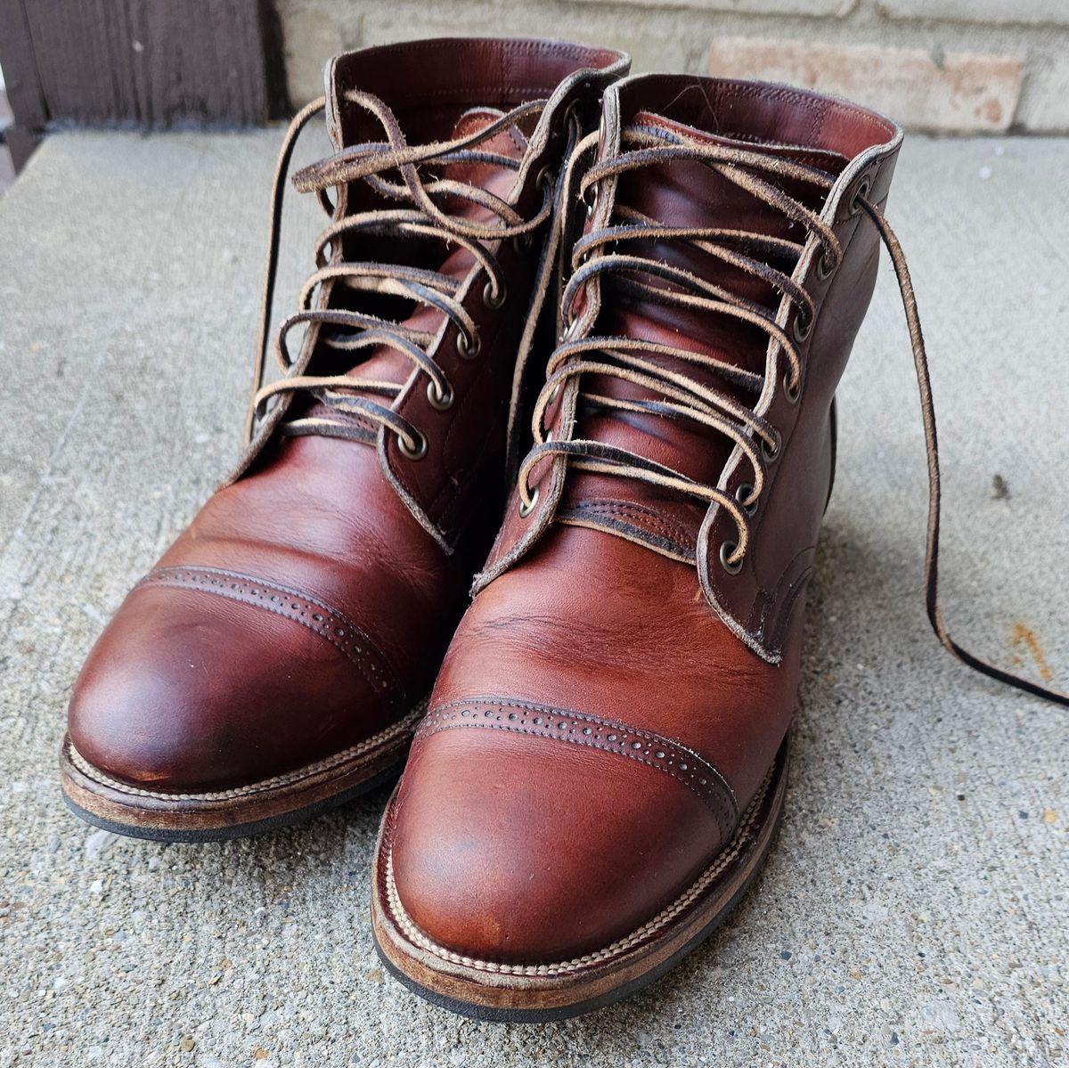 Photo by vintagekeys on February 4, 2025 of the Viberg Service Boot in Horween Saddle Tan Chromepak.