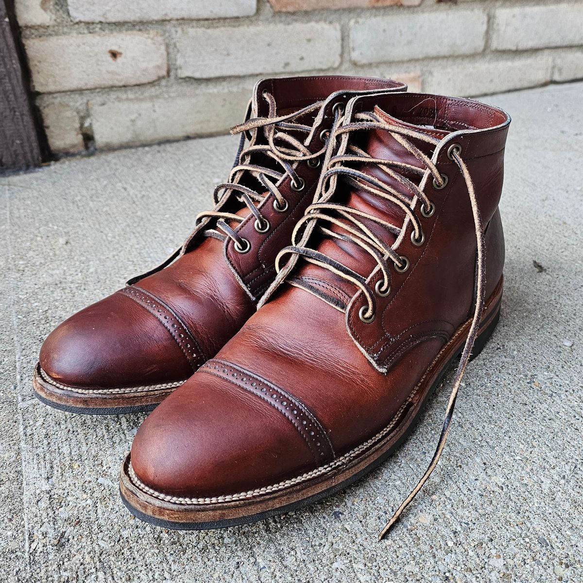 Photo by vintagekeys on February 4, 2025 of the Viberg Service Boot in Horween Saddle Tan Chromepak.