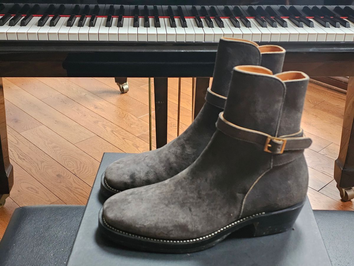 Photo by vintagekeys on December 19, 2025 of the Briselblack The Kai Jodhpur in Maryam Black Waxed Reverse Horsebutt.