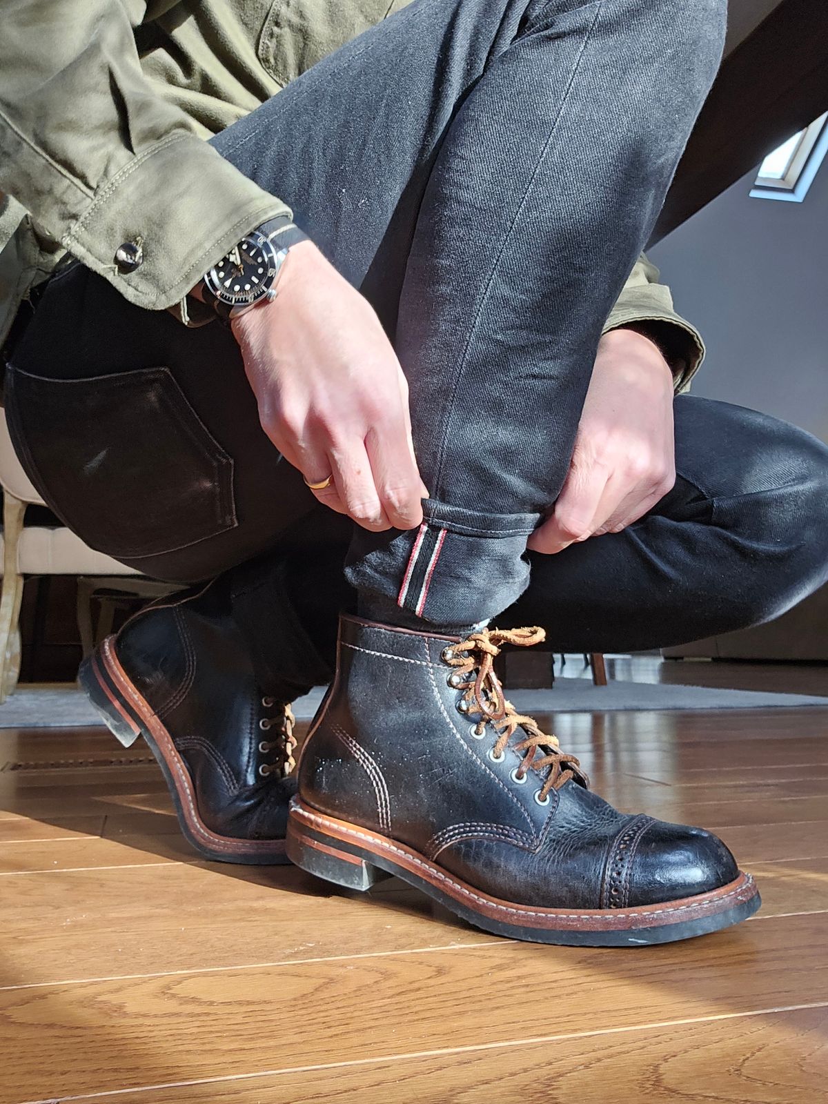 Photo by vintagekeys on January 1, 2026 of the John Lofgren Combat Boots in Shinki Black Oiled Horsebutt.