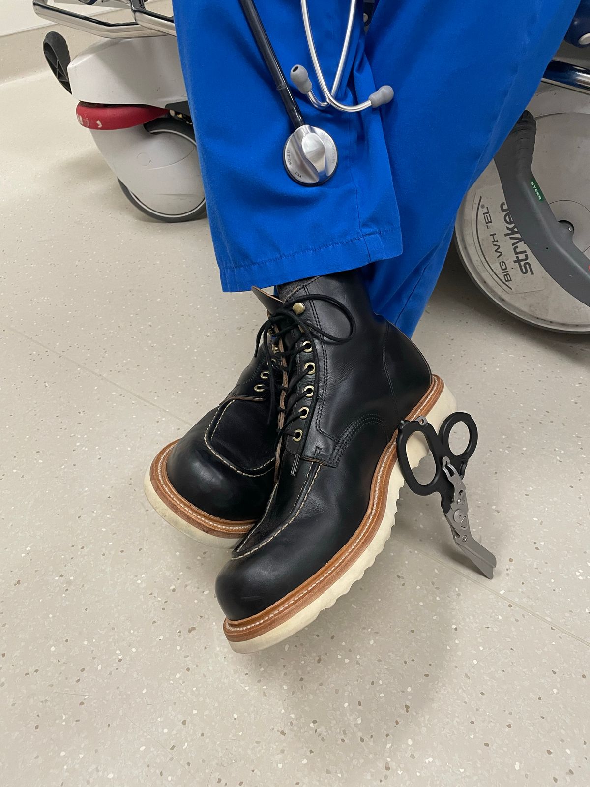 Photo by stheisen on November 3, 2022 of the Grant Stone Brass Boot in Horween Black Chromexcel.