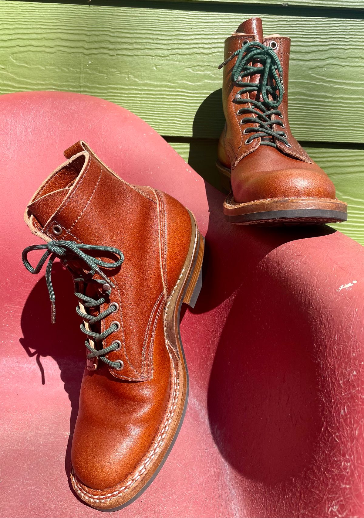 Photo by obijuan on June 16, 2026 of the White's 350 Cruiser in Horween Waxed Flesh Essex.