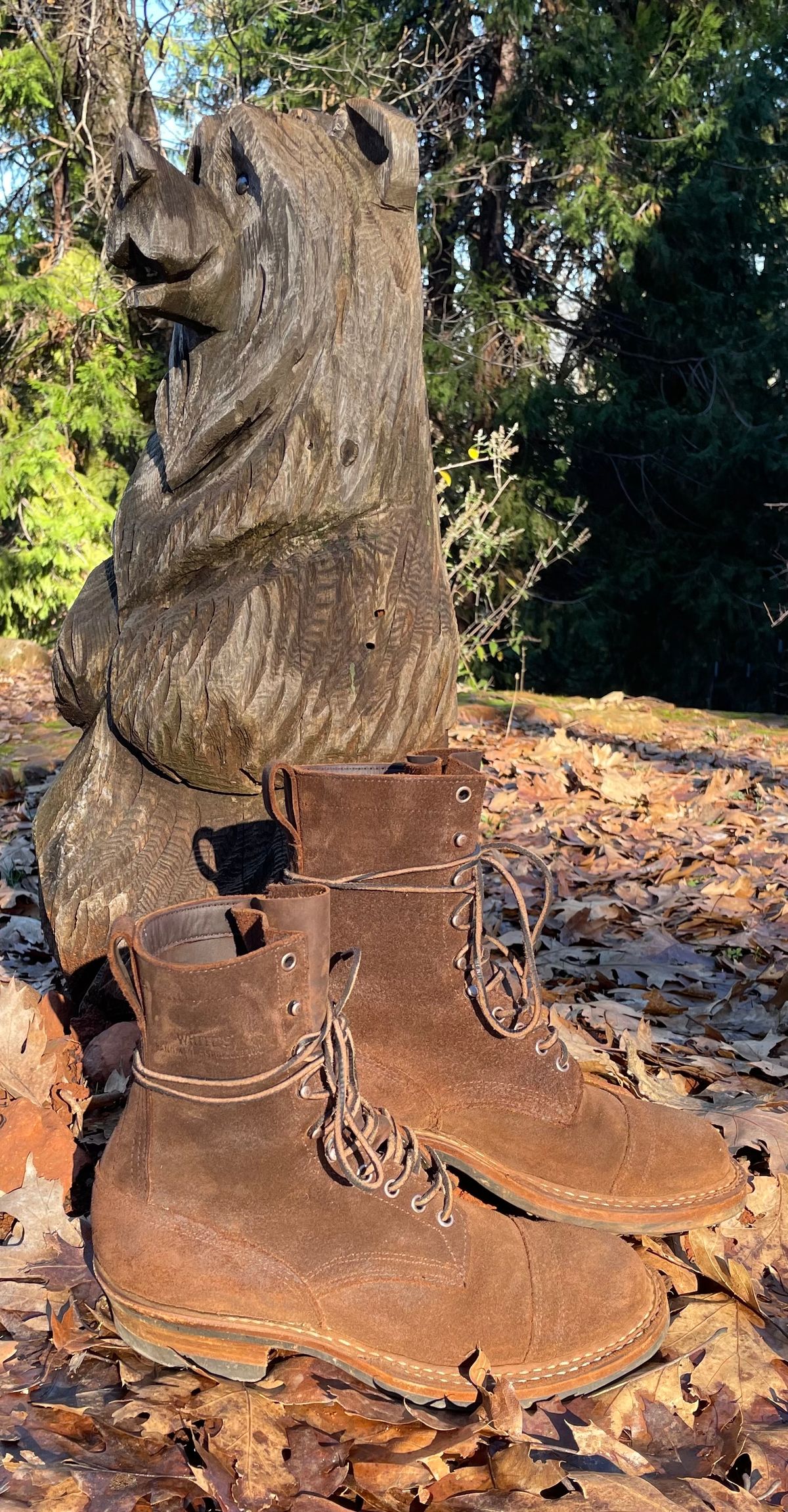 Photo by obijuan on January 5, 2025 of the White's Bounty Hunter in Seidel Distressed Roughout.