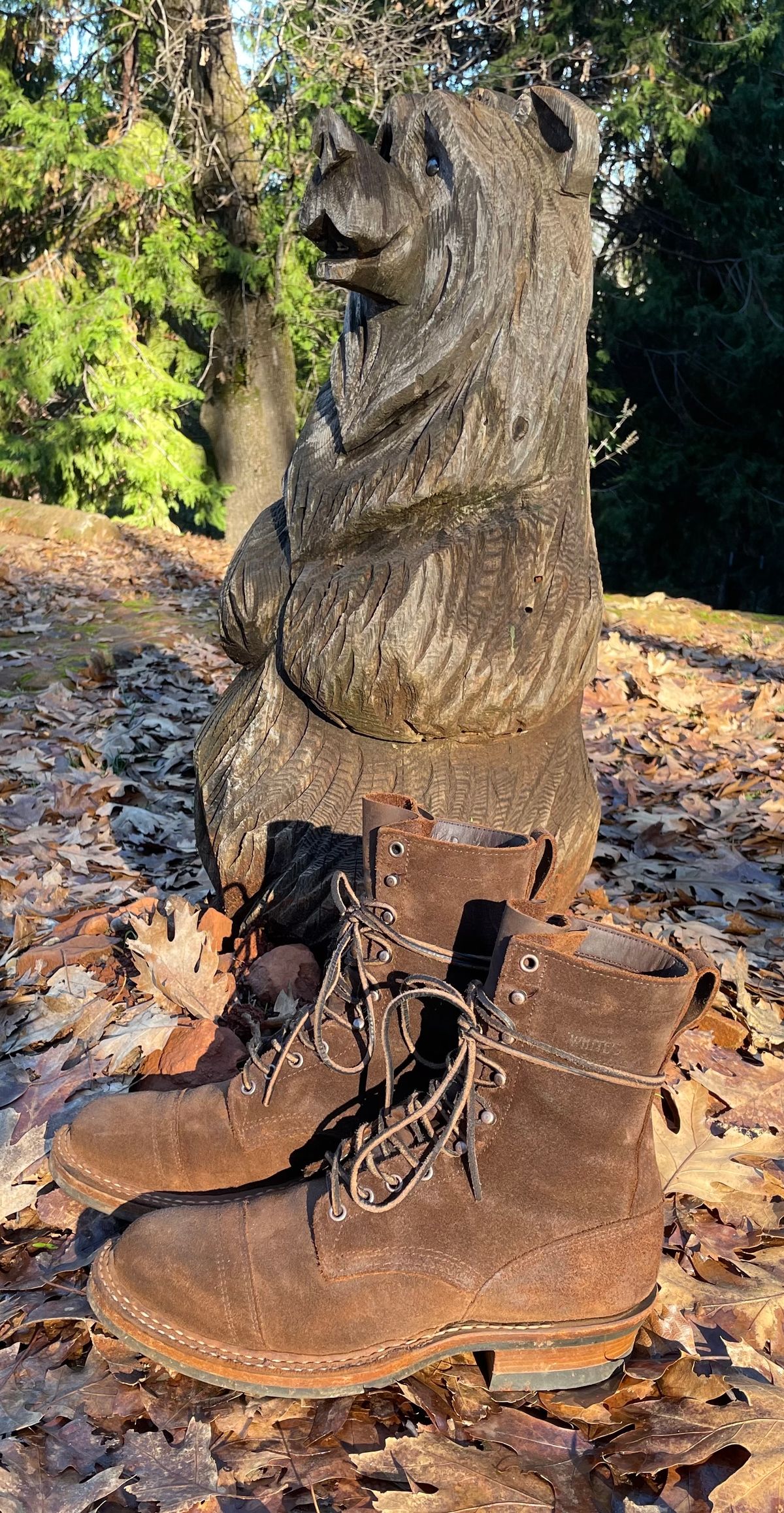 Photo by obijuan on January 5, 2025 of the White's Bounty Hunter in Seidel Distressed Roughout.