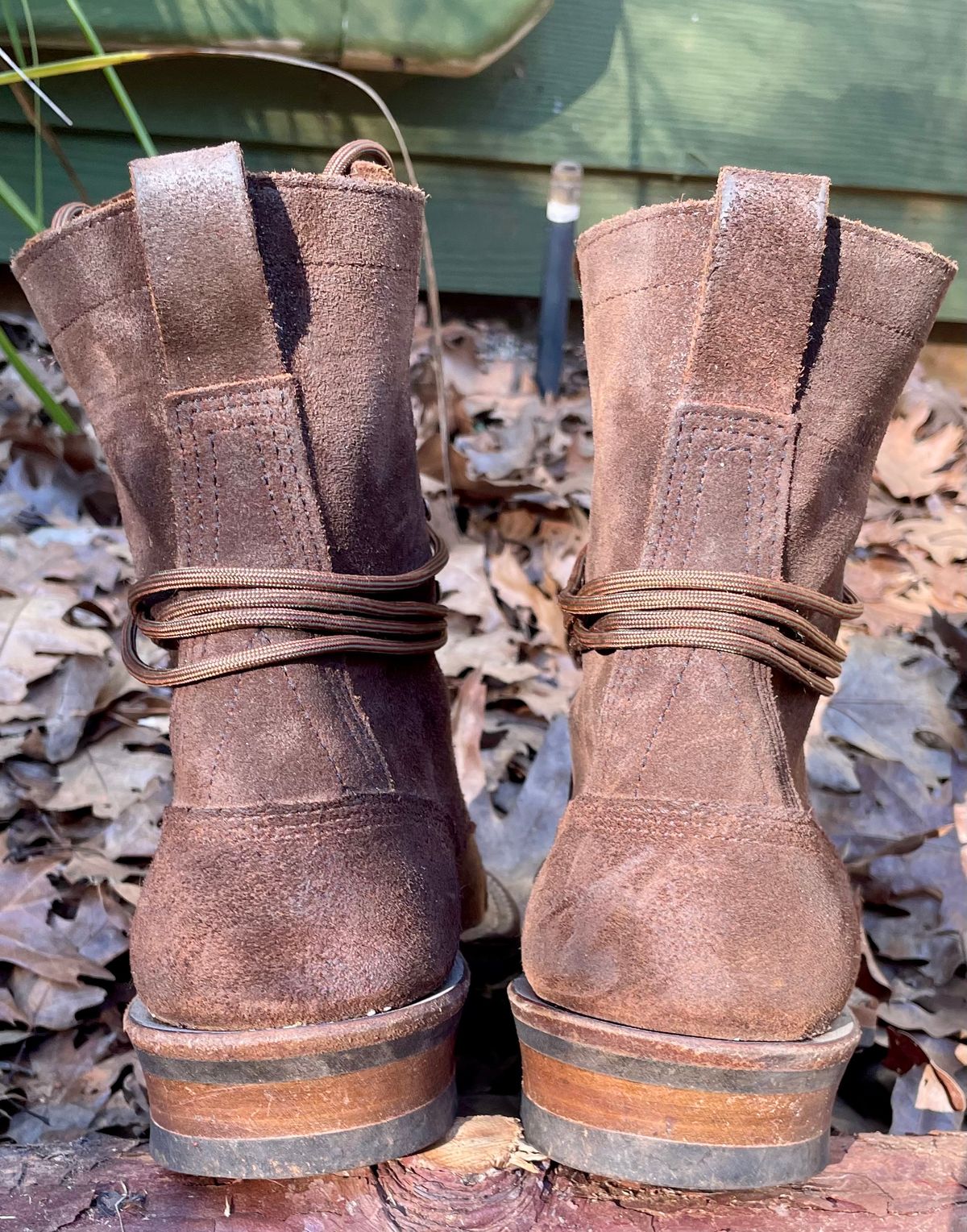Photo by obijuan on January 30, 2025 of the White's Bounty Hunter in Seidel Distressed Roughout.