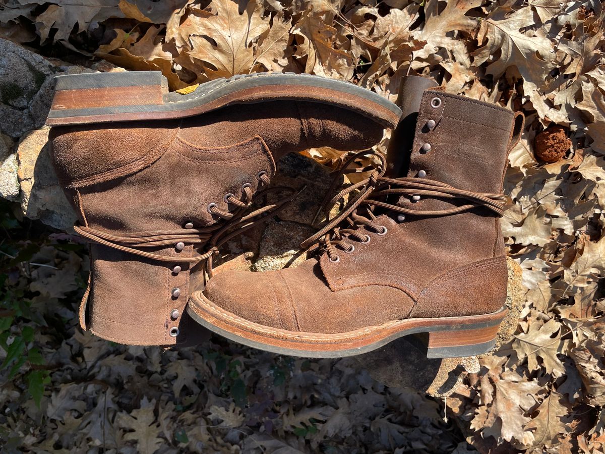 Photo by obijuan on March 1, 2025 of the White's Bounty Hunter in Seidel Distressed Roughout.