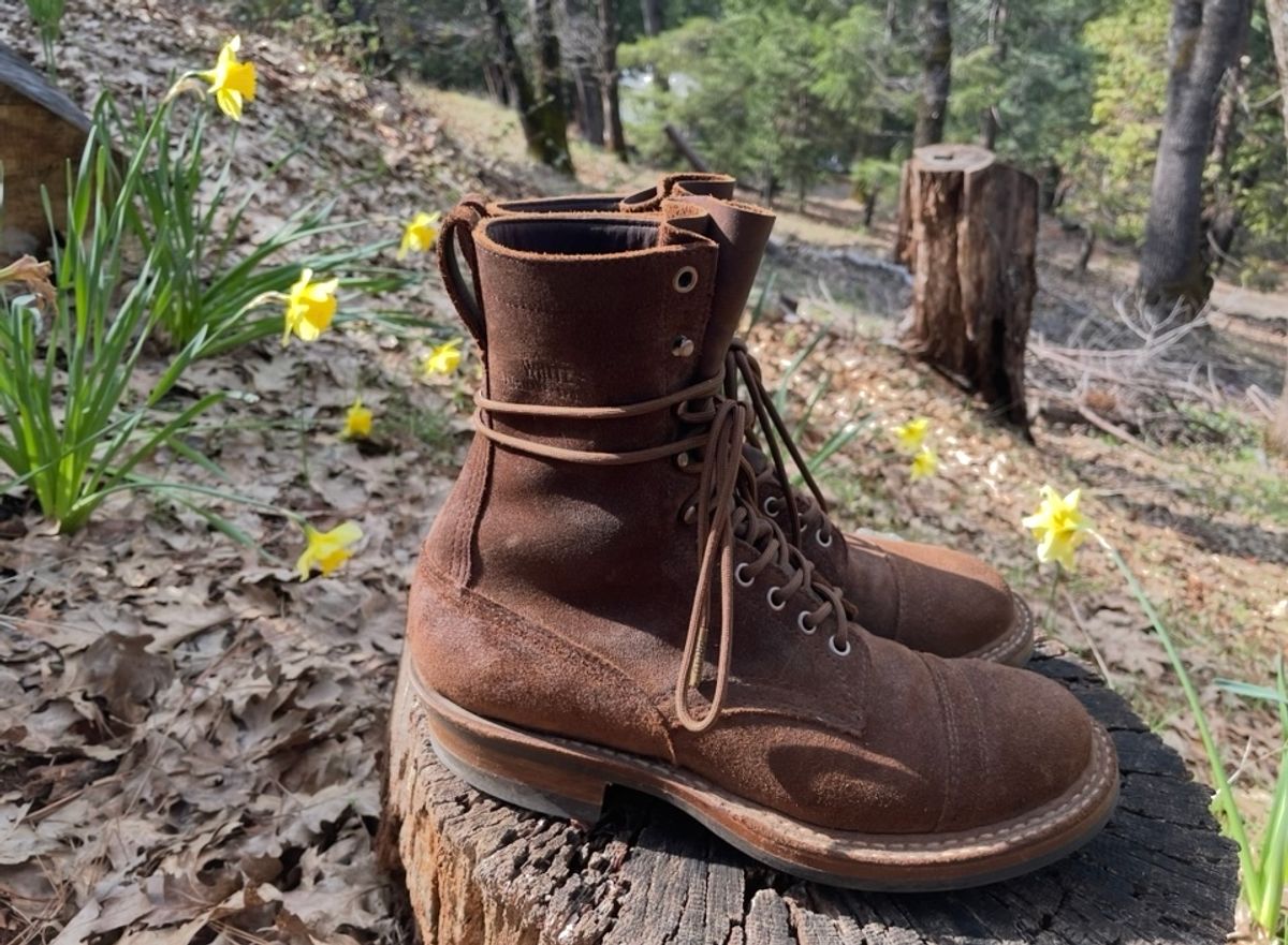 Photo by obijuan on April 1, 2025 of the White's Bounty Hunter in Seidel Distressed Roughout.