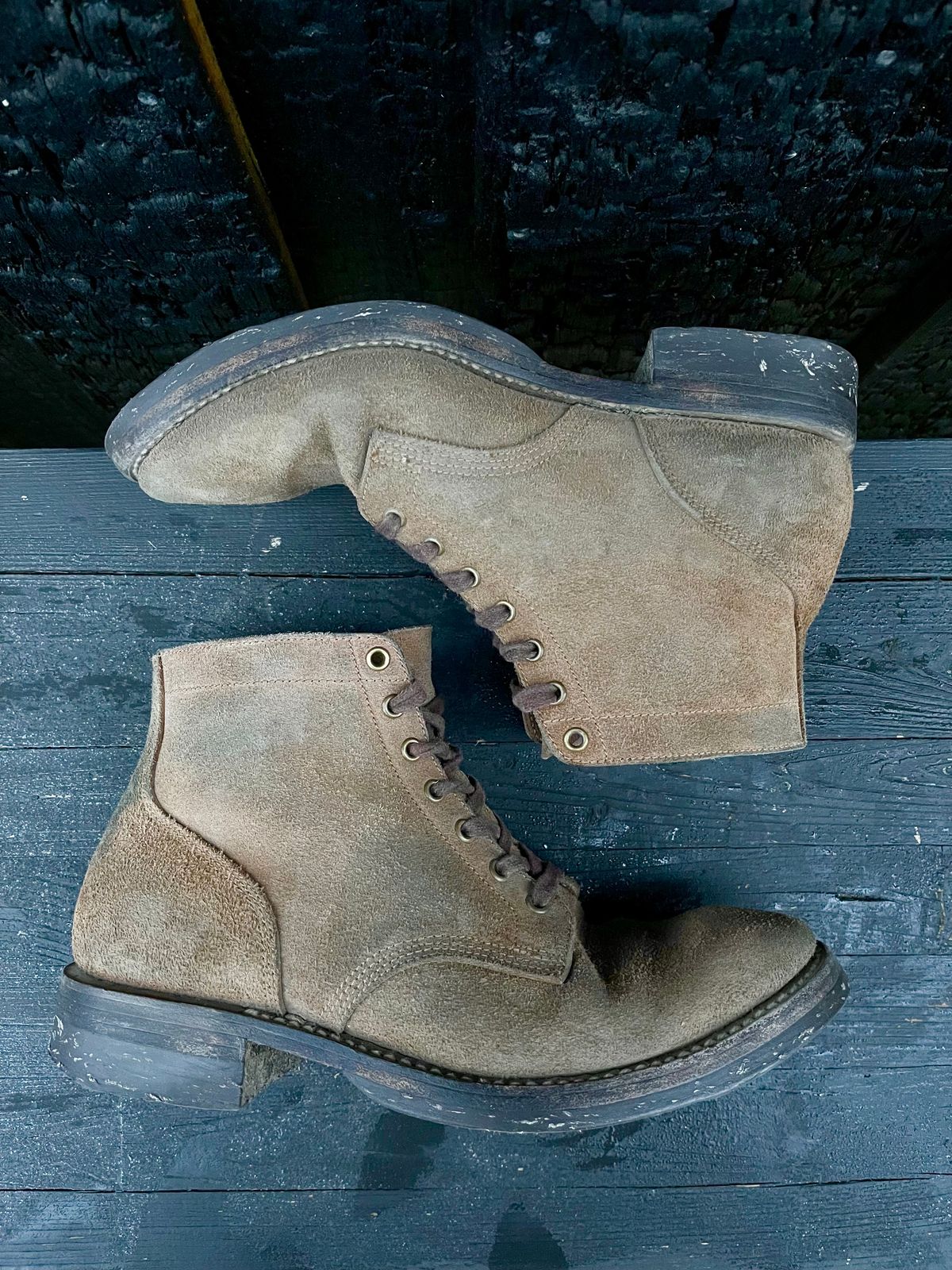 Photo by jcramby on December 5, 2022 of the Midas Service Boot in Horween Natural Chromexcel Roughout.